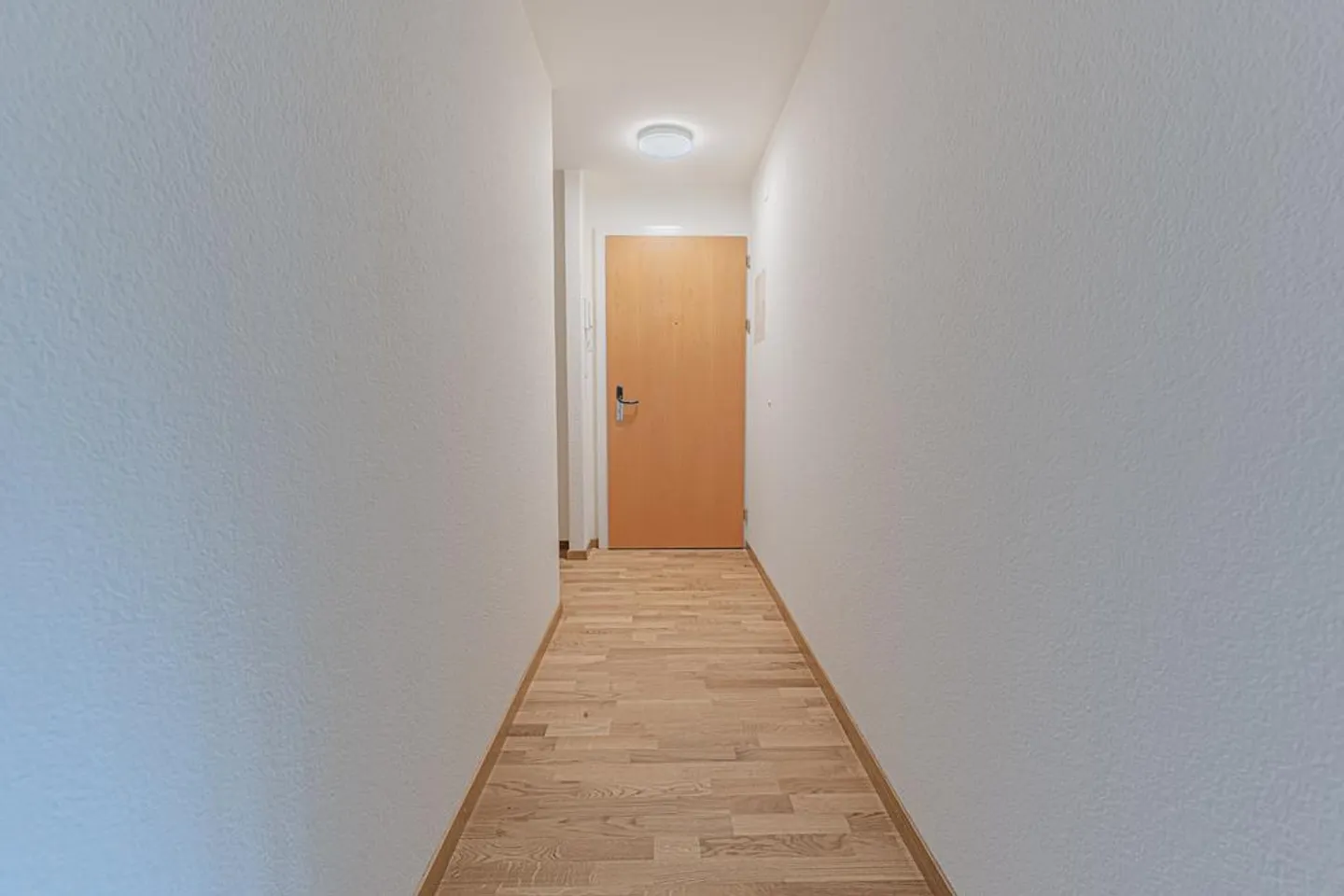 Spacious 3-room apartment with a view of the Aare for rent - Photo 5 of 9