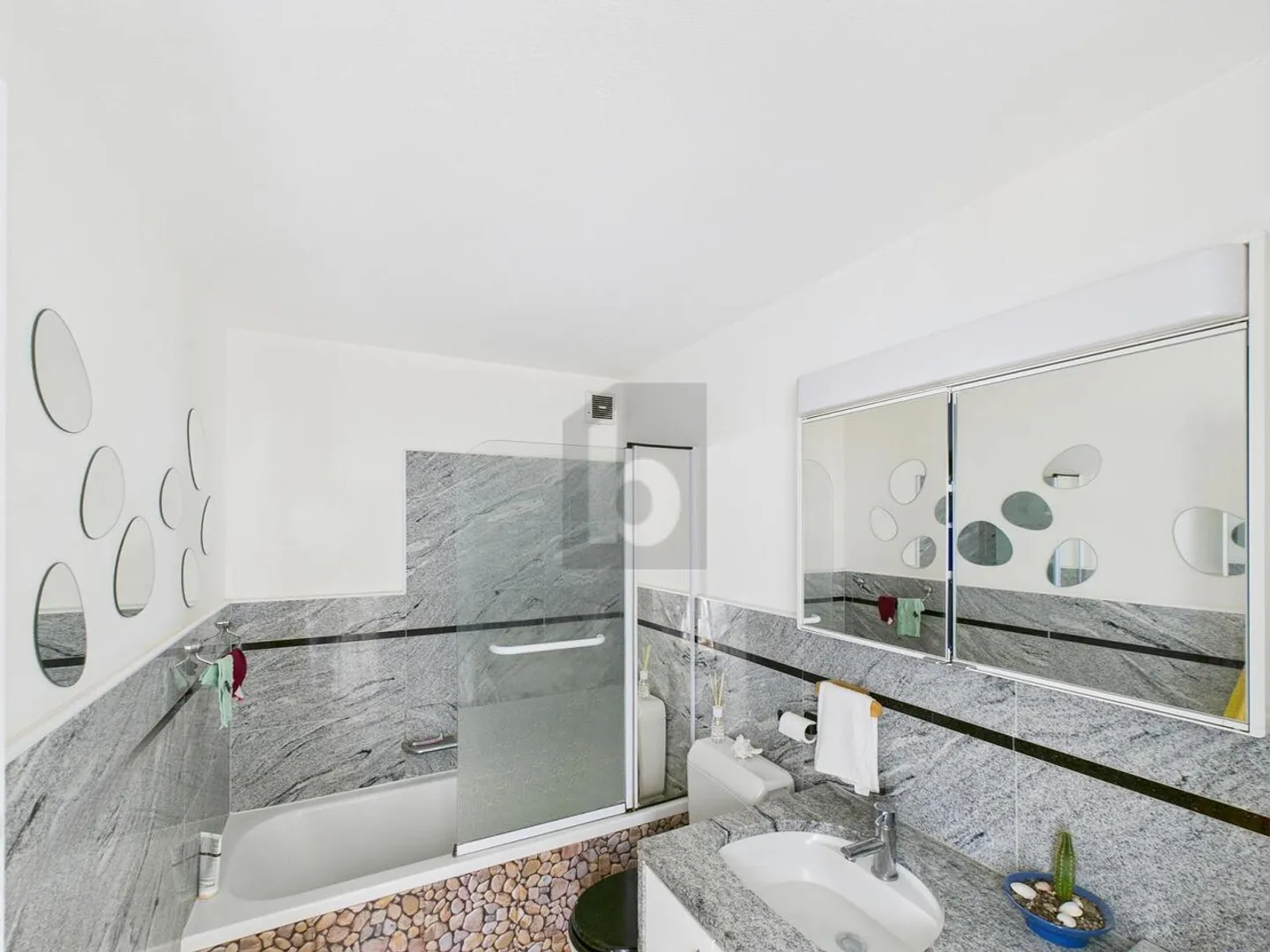 Appartement Familial Spacieux à Losone - Photo 5 sur 6