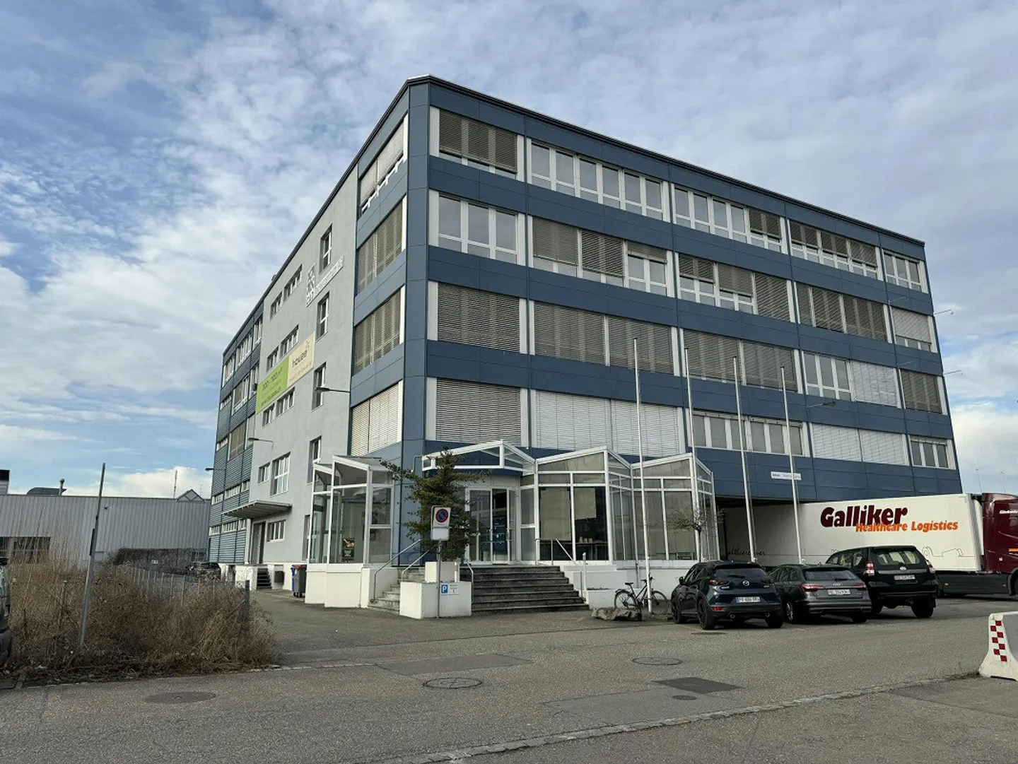 Petit bureau pour vos idées créatives - Photo 1 sur 4