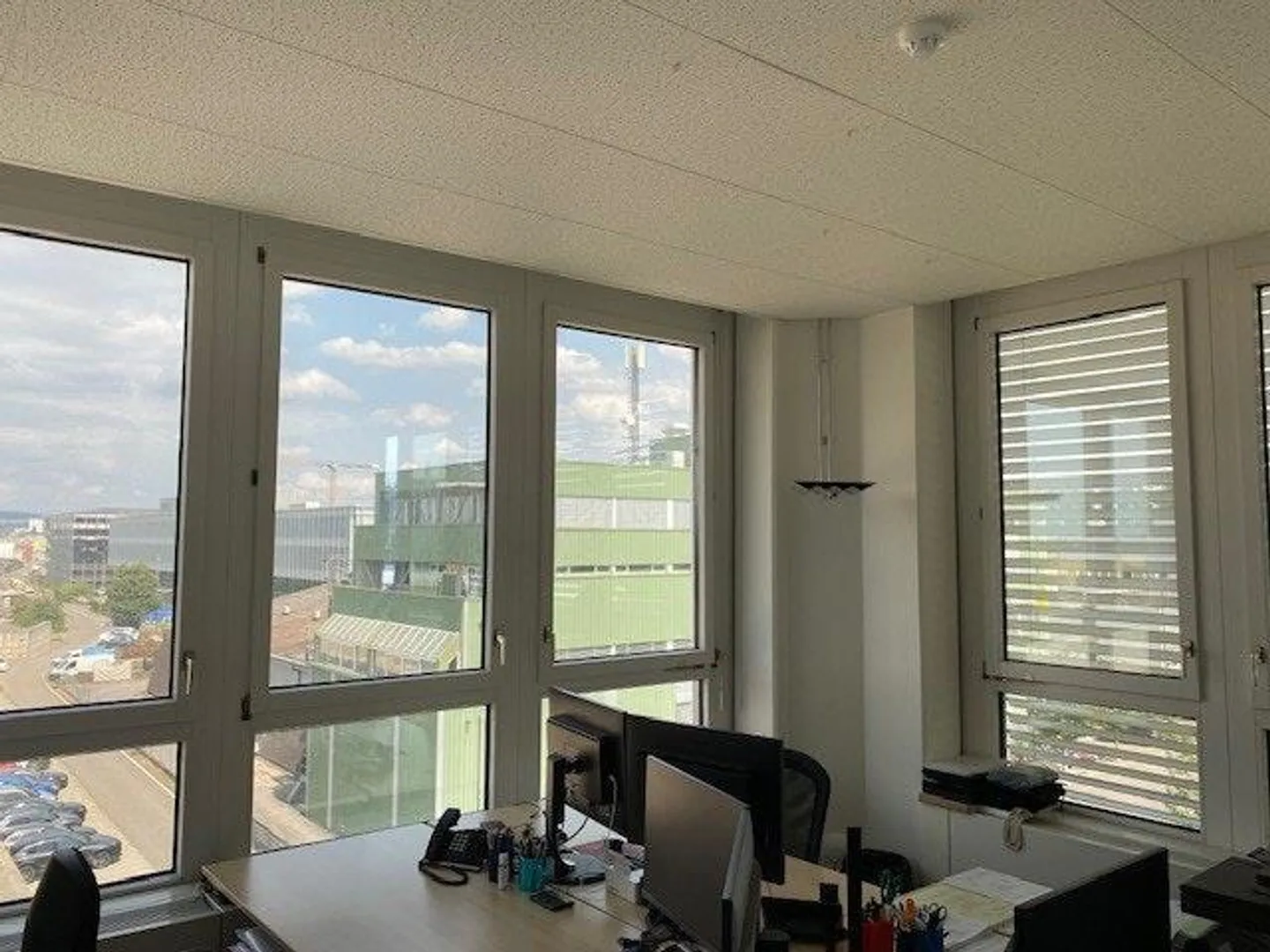 Petit bureau pour vos idées créatives - Photo 4 sur 4