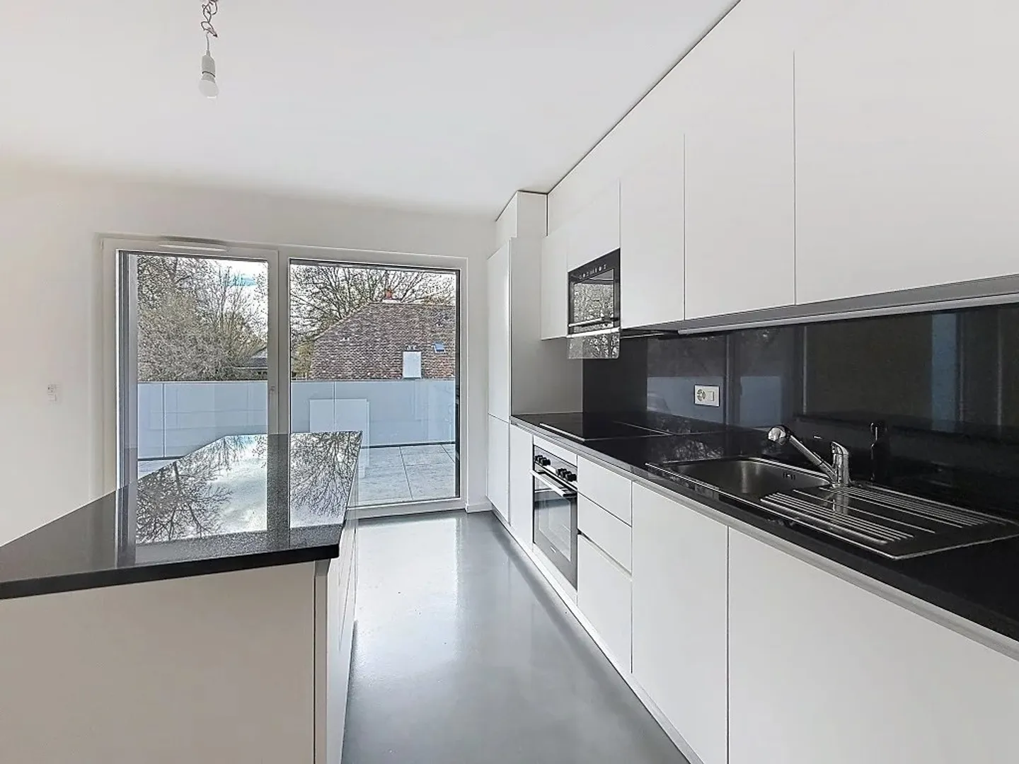 Appartamento 4 locali - Foto 3 di 8