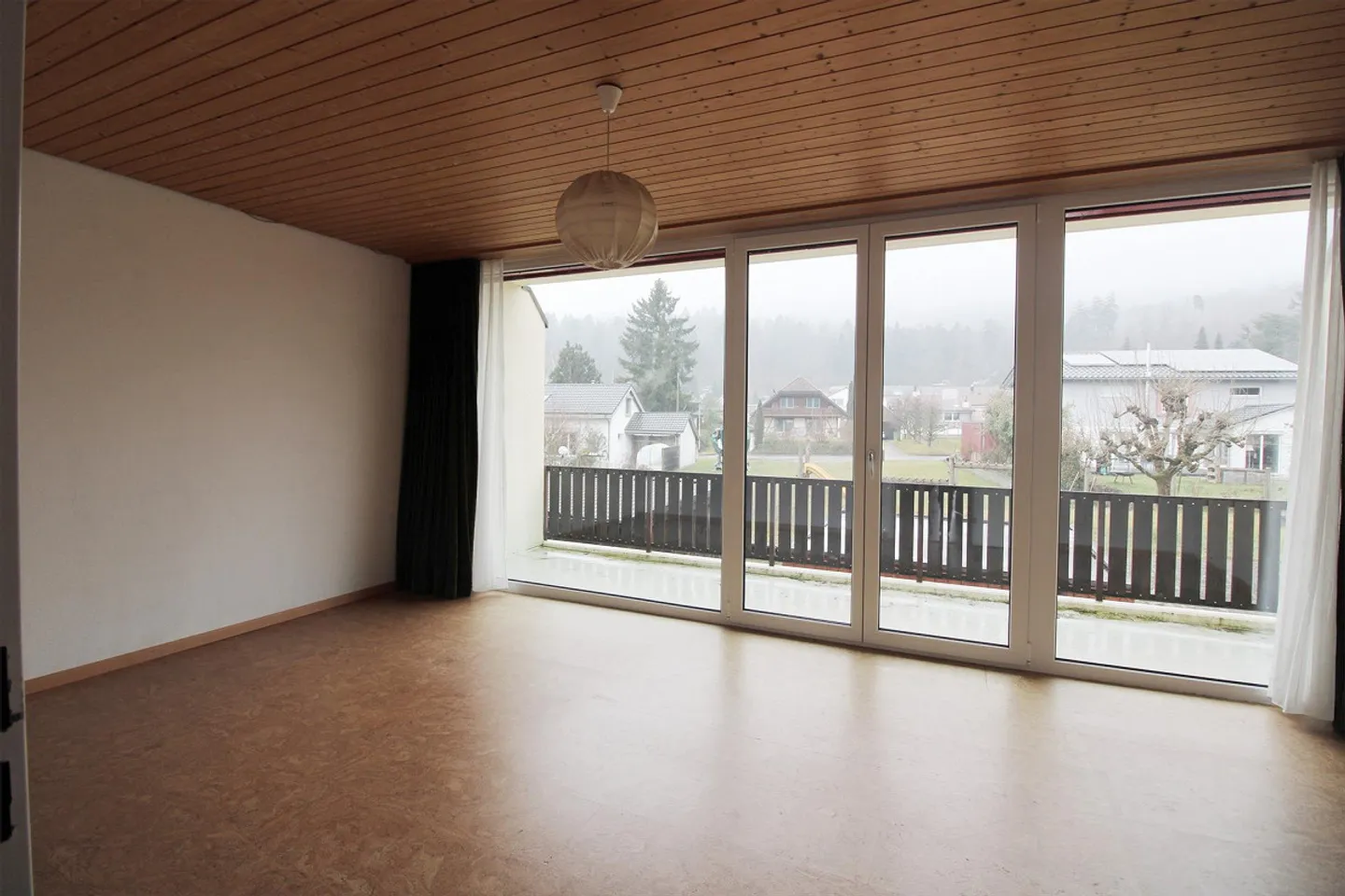 Attractive Home for Your Family - Photo 5 of 12