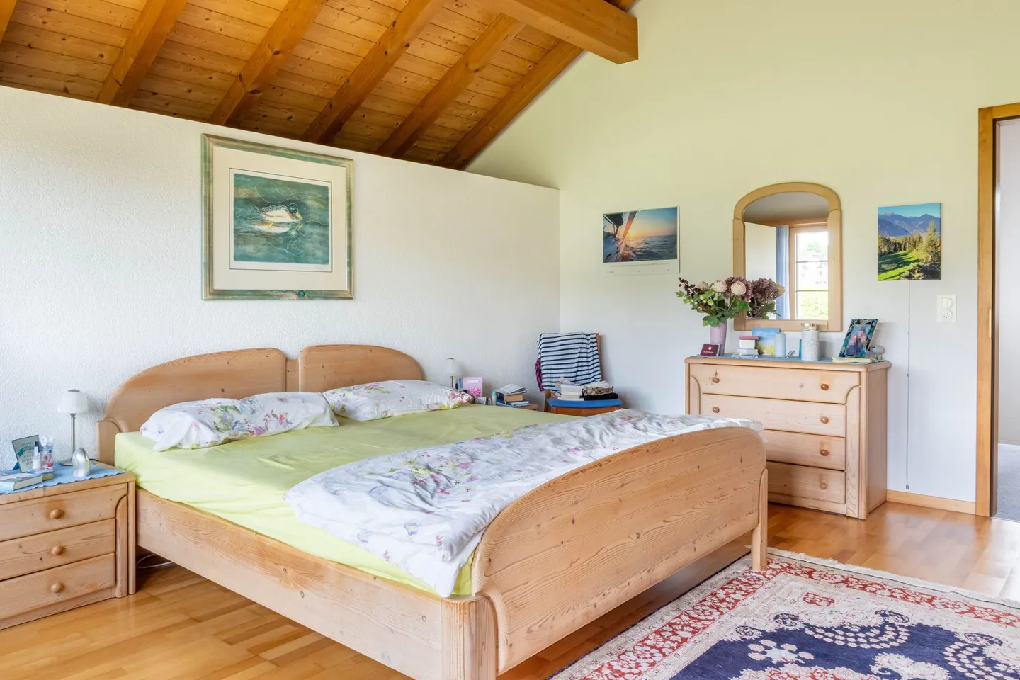 Ampia casa unifamiliare con piscina e giardino paradisiaco a Roggwil - Foto 10 di 33