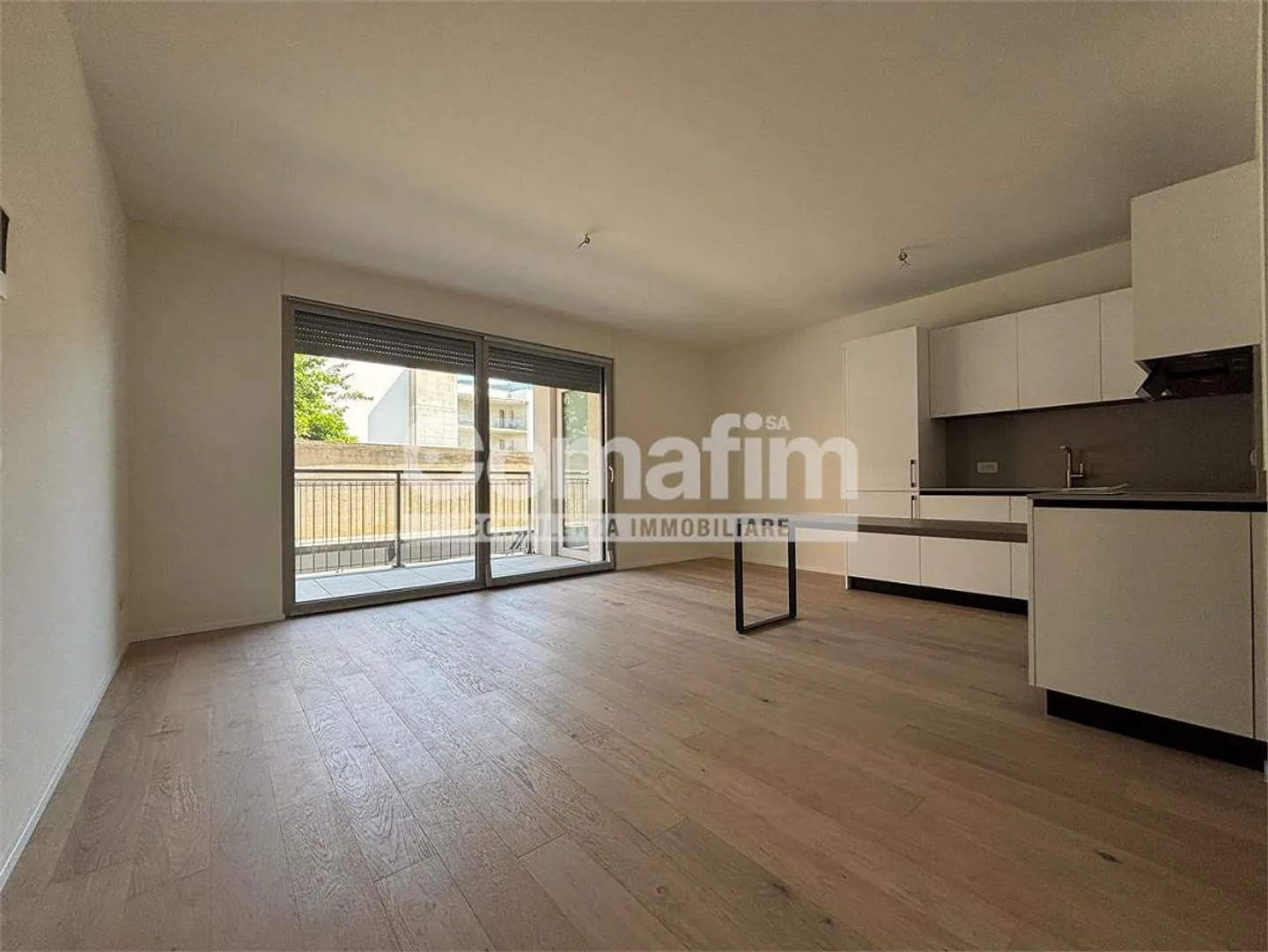 Chiasso: 2.5 rooms on the ground floor - Modern with terrace - Photo 1 of 13