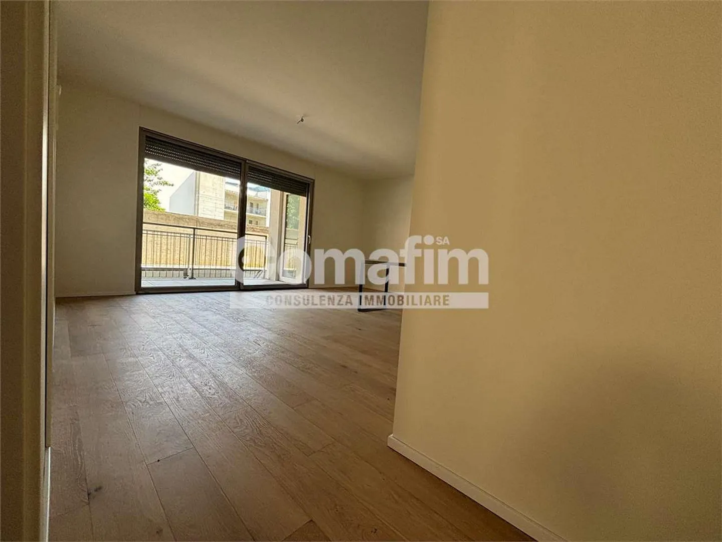 Chiasso: 2.5 rooms on the ground floor - Modern with terrace - Photo 5 of 13