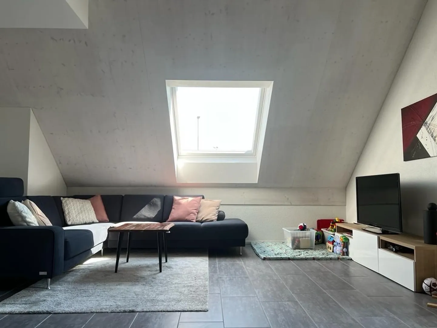 Appartamento attico duplex attraente di 4,5 stanze - Foto 4 di 12