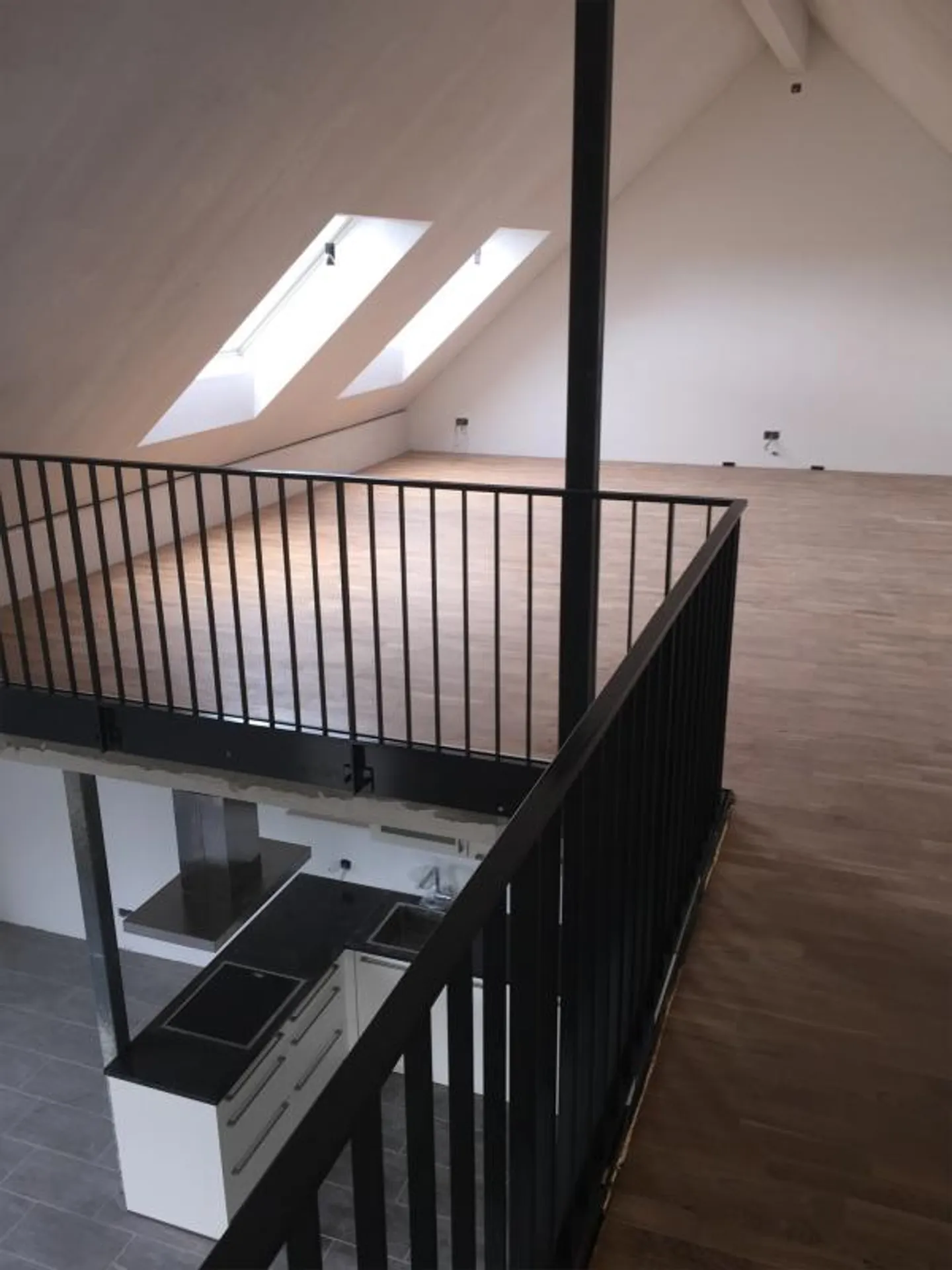 Appartamento attico duplex attraente di 4,5 stanze - Foto 6 di 12