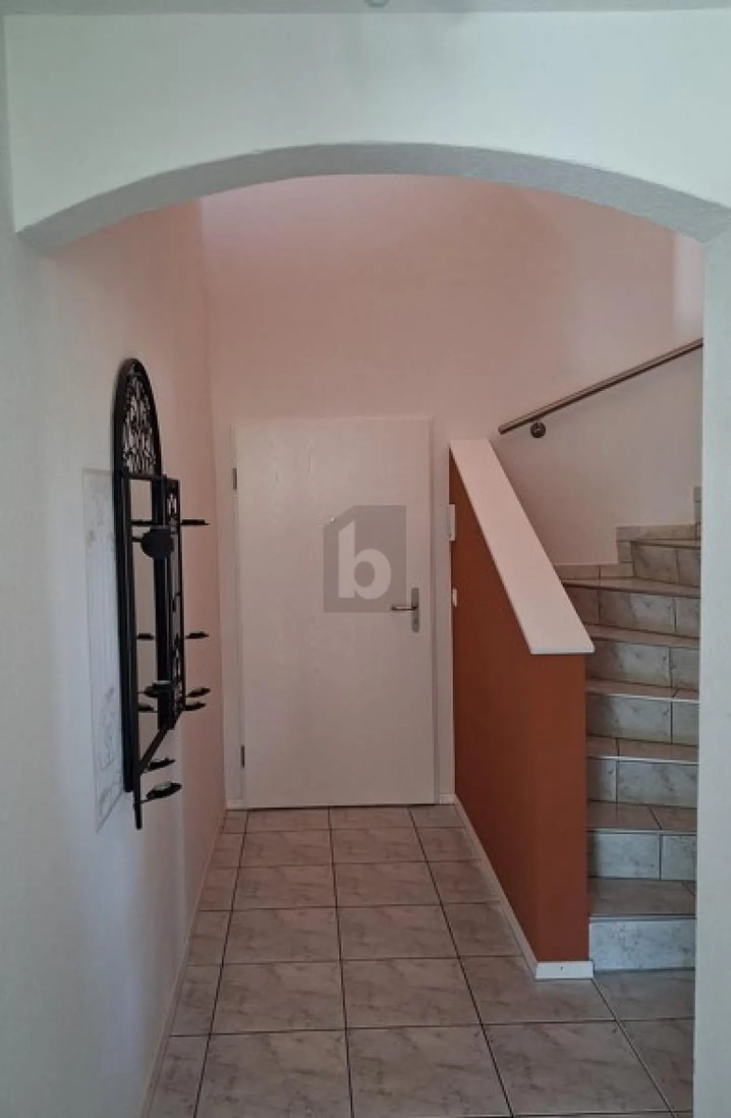 Geräumige Maisonette mit Extras - Foto 3 von 6