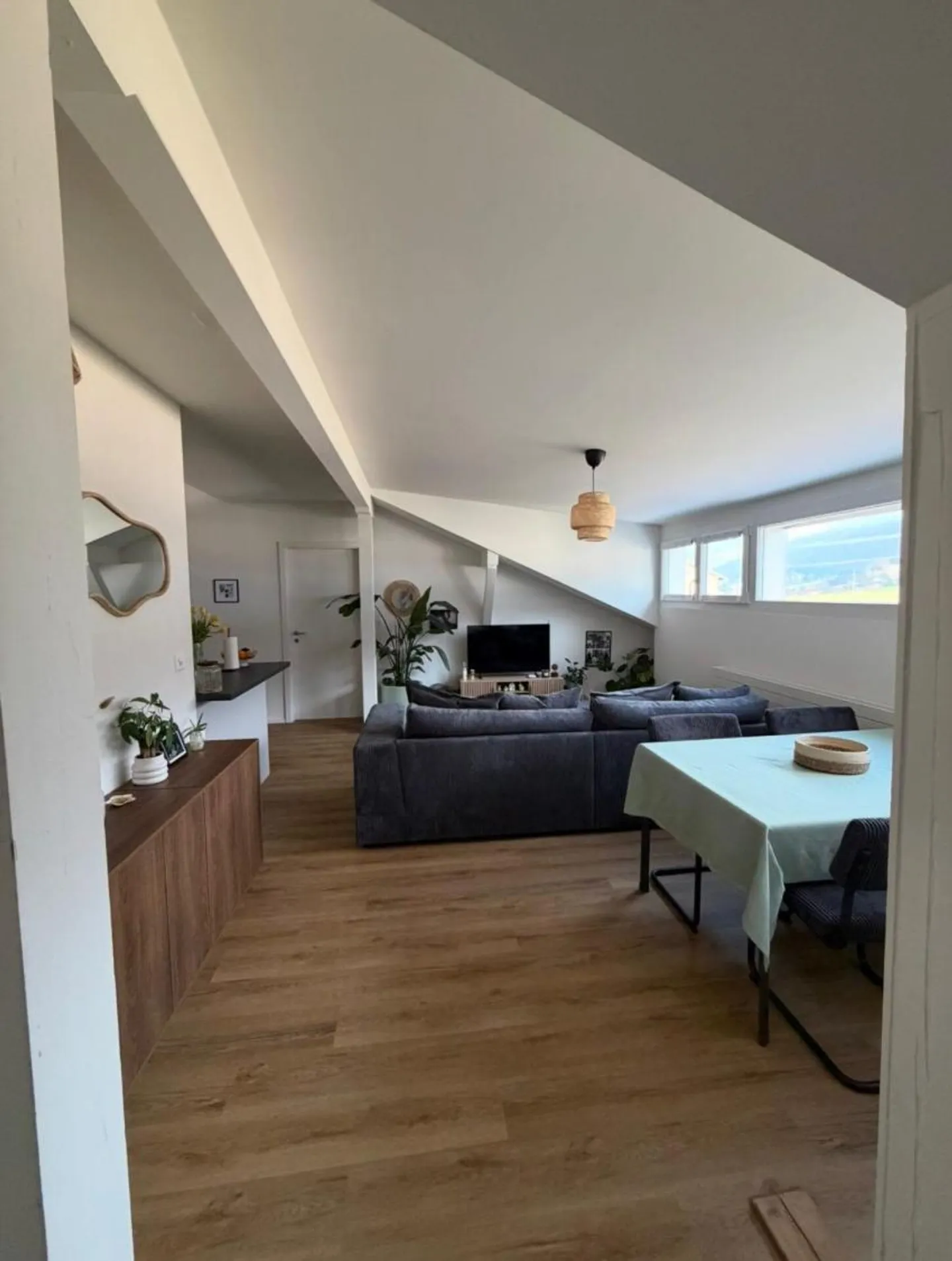 Renovated 2.5 Room Apartment - Photo 1 of 9