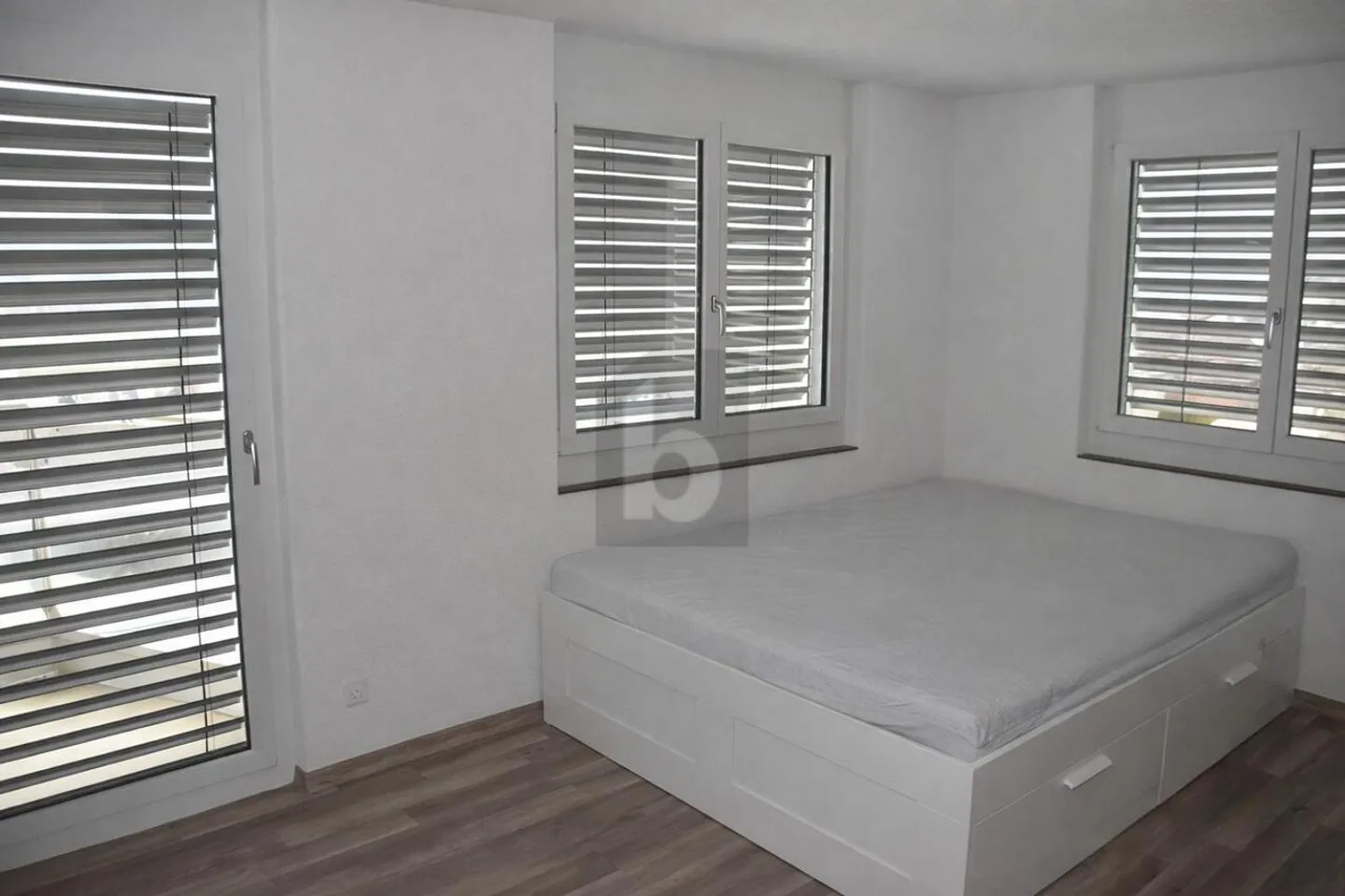 Maisonette spacieuse avec terrasse - Photo 5 sur 6