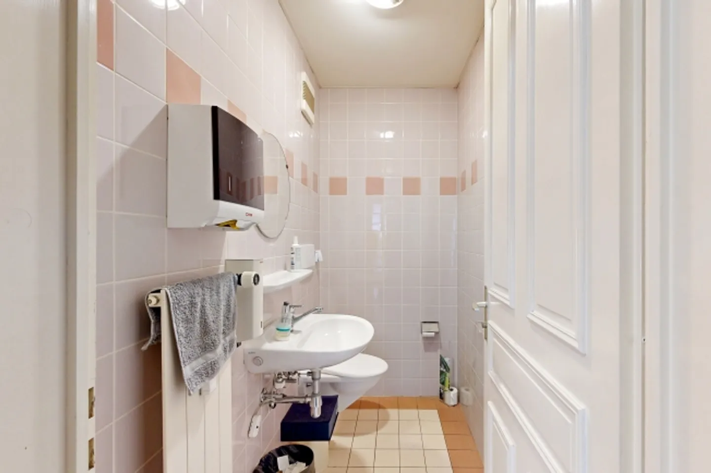 Spazio Commerciale a Losanna - Foto 8 di 9