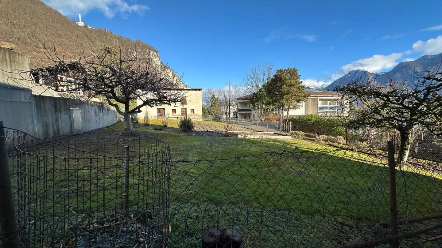 Rental building in Vouvry - Photo 6 of 11