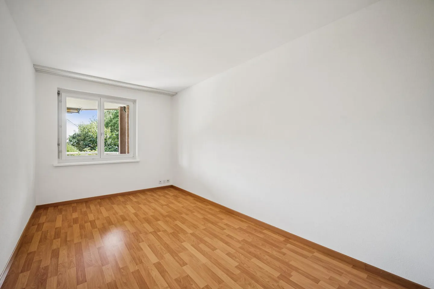 Zentrale 4.5-Zimmerwohnung in Spreitenbach - Foto 5 von 9