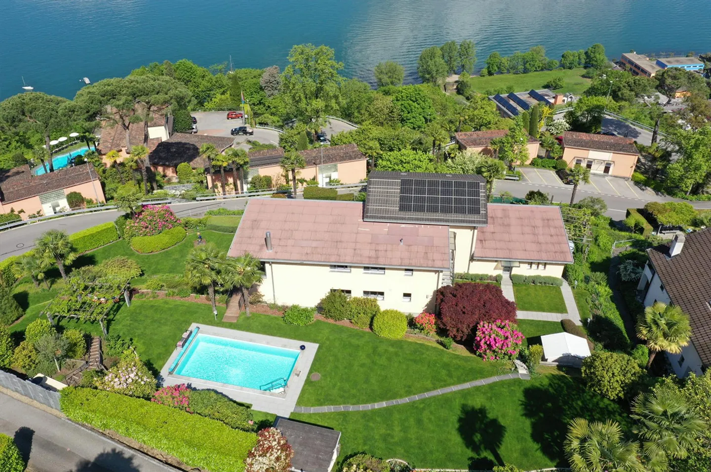 Villa mit Seesicht - Foto 3 von 22