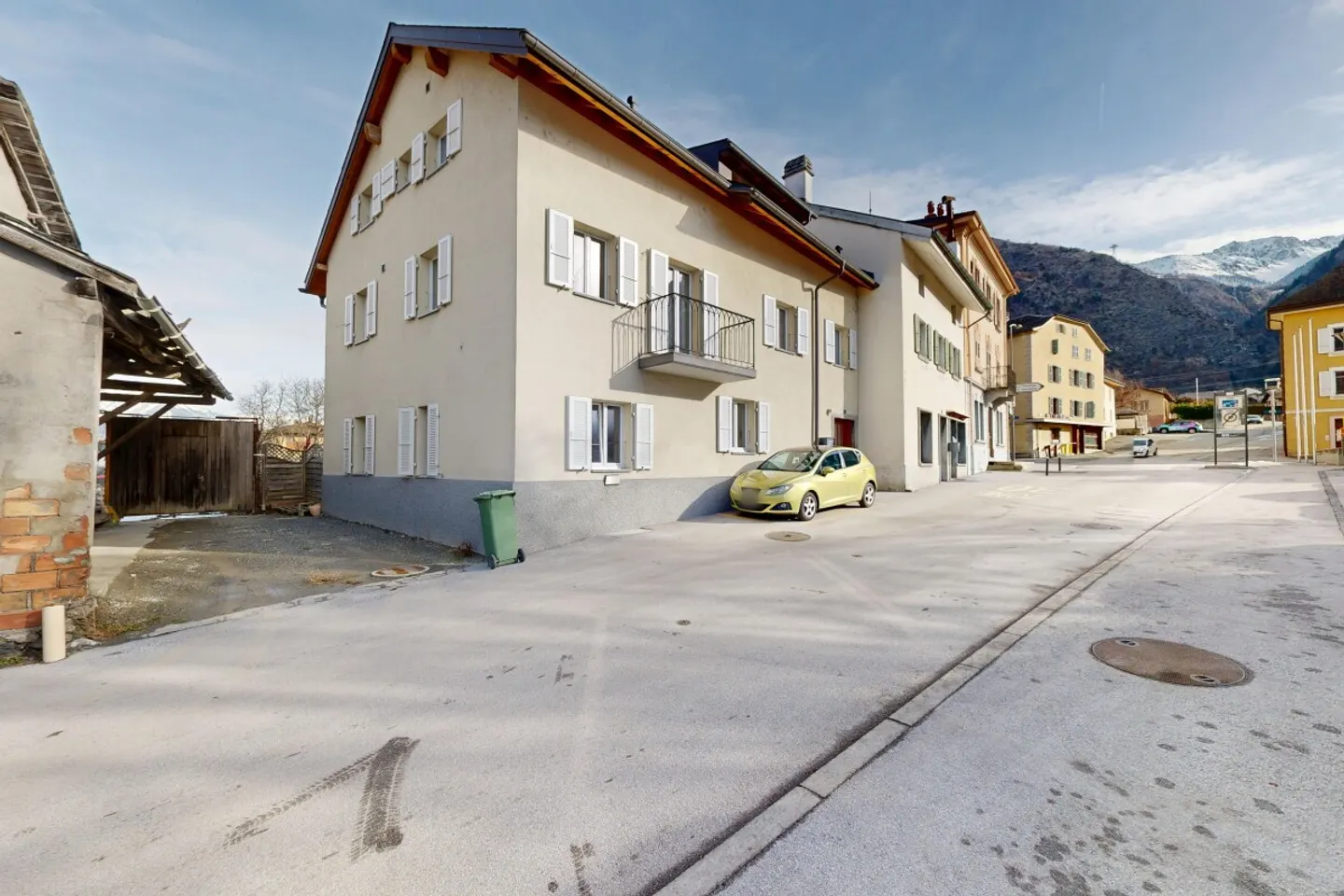 Geräumiges renoviertes Duplex von 160 m² im Herzen des Dorfes Riddes - Foto 11 von 12