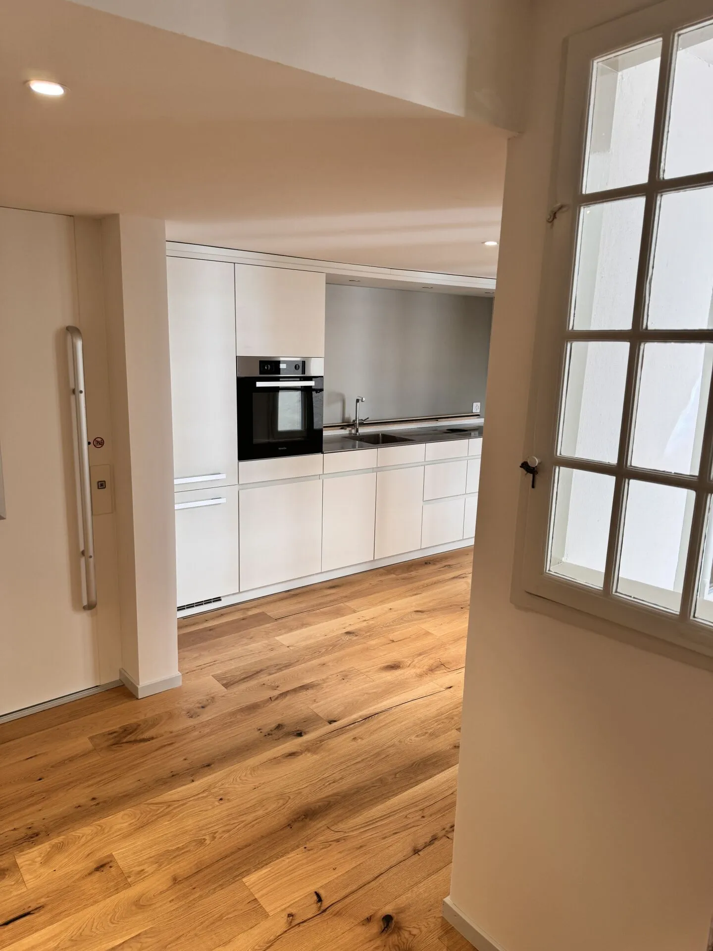 Au cœur de la vieille ville - Appartement fraîchement rénové ! - Photo 11 sur 11