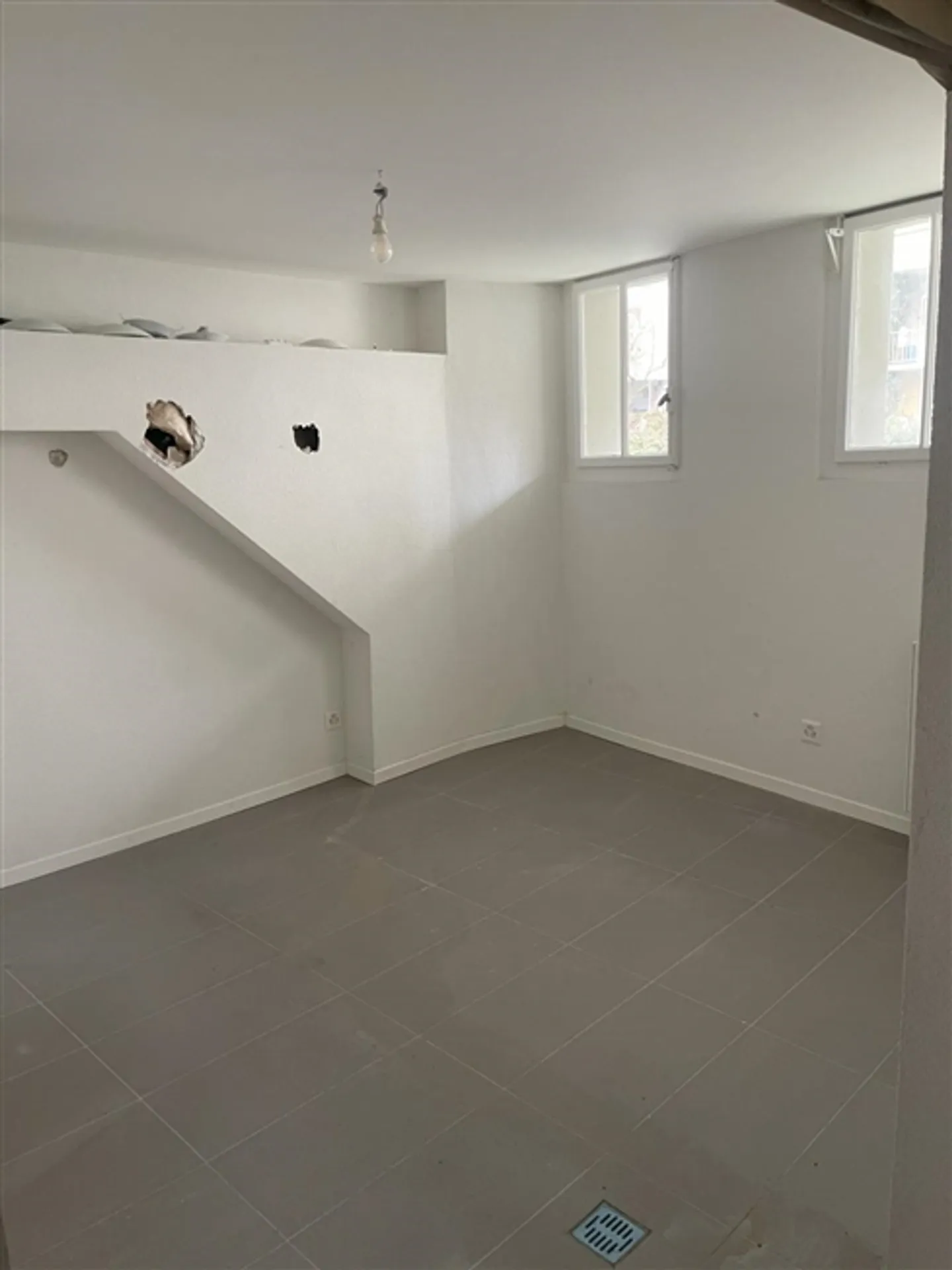 New in Moudon - Commercial spaces for rent - Photo 10 of 14