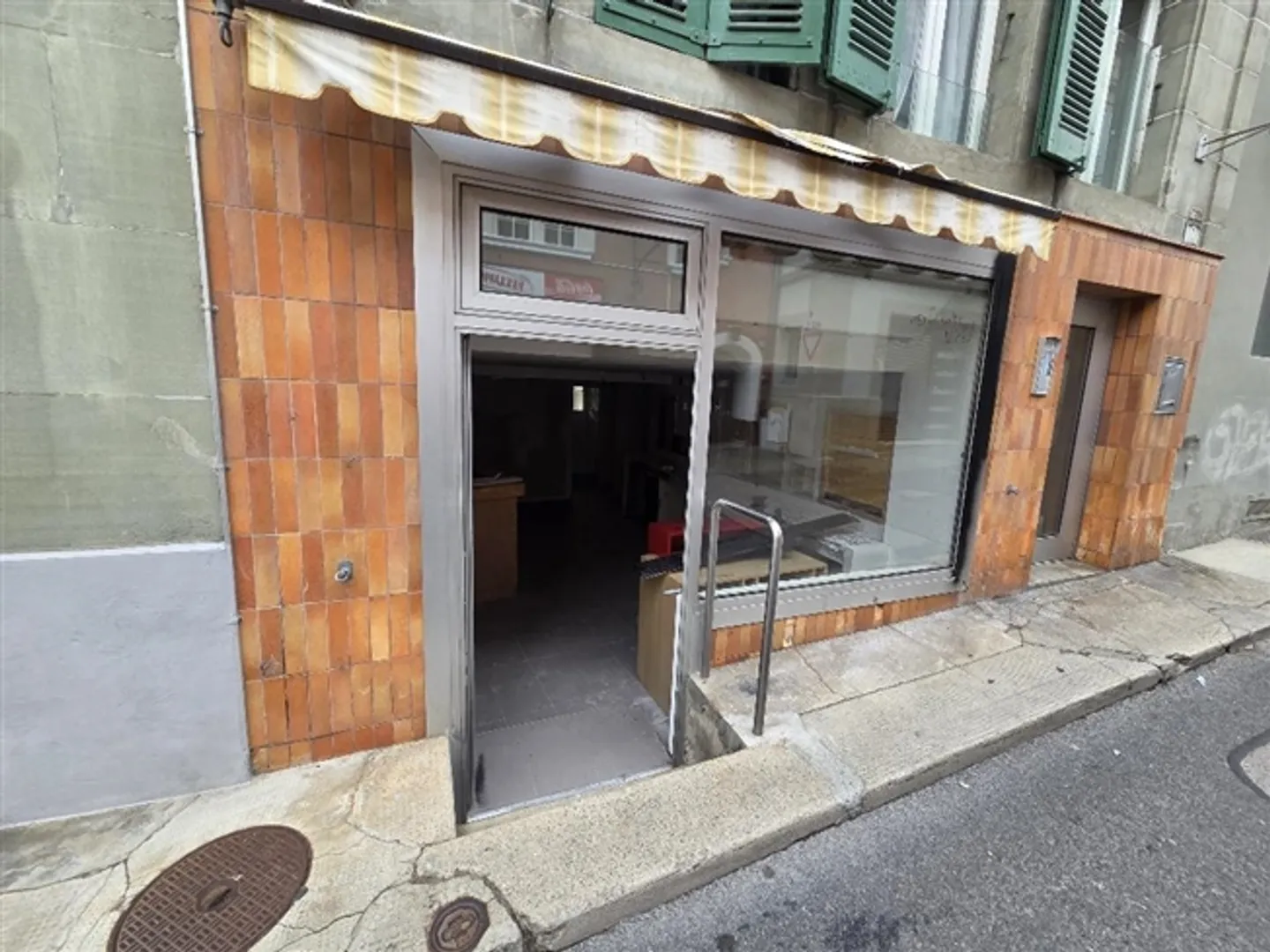 New in Moudon - Commercial spaces for rent - Photo 1 of 14