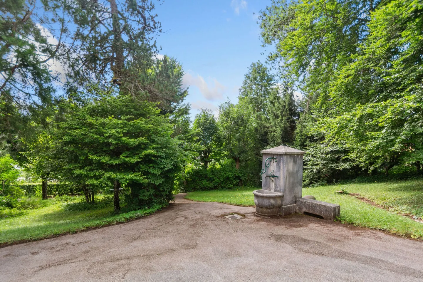 La Chaux-de-Fonds, magnifique appartement de 3 pièces dans un manoir - Photo 14 sur 19