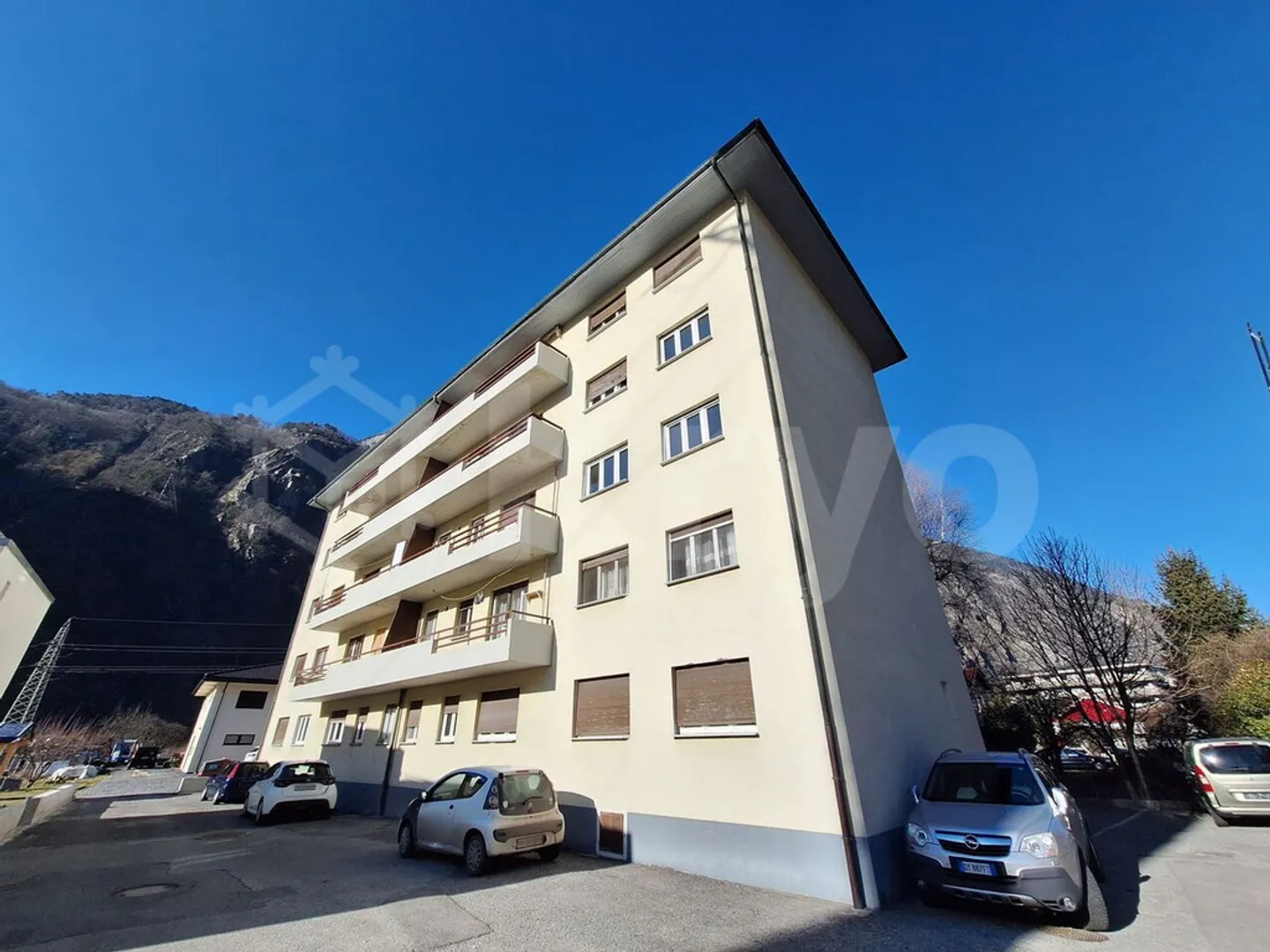 VERNAYAZ - APPARTEMENT DE 3 CHAMBRES À LOUER - Photo 1 sur 7