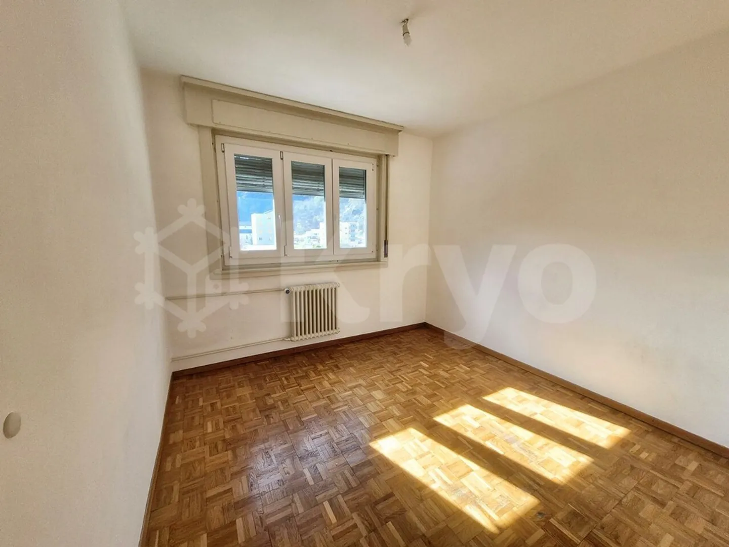 VERNAYAZ - APPARTEMENT DE 3 CHAMBRES À LOUER - Photo 5 sur 7