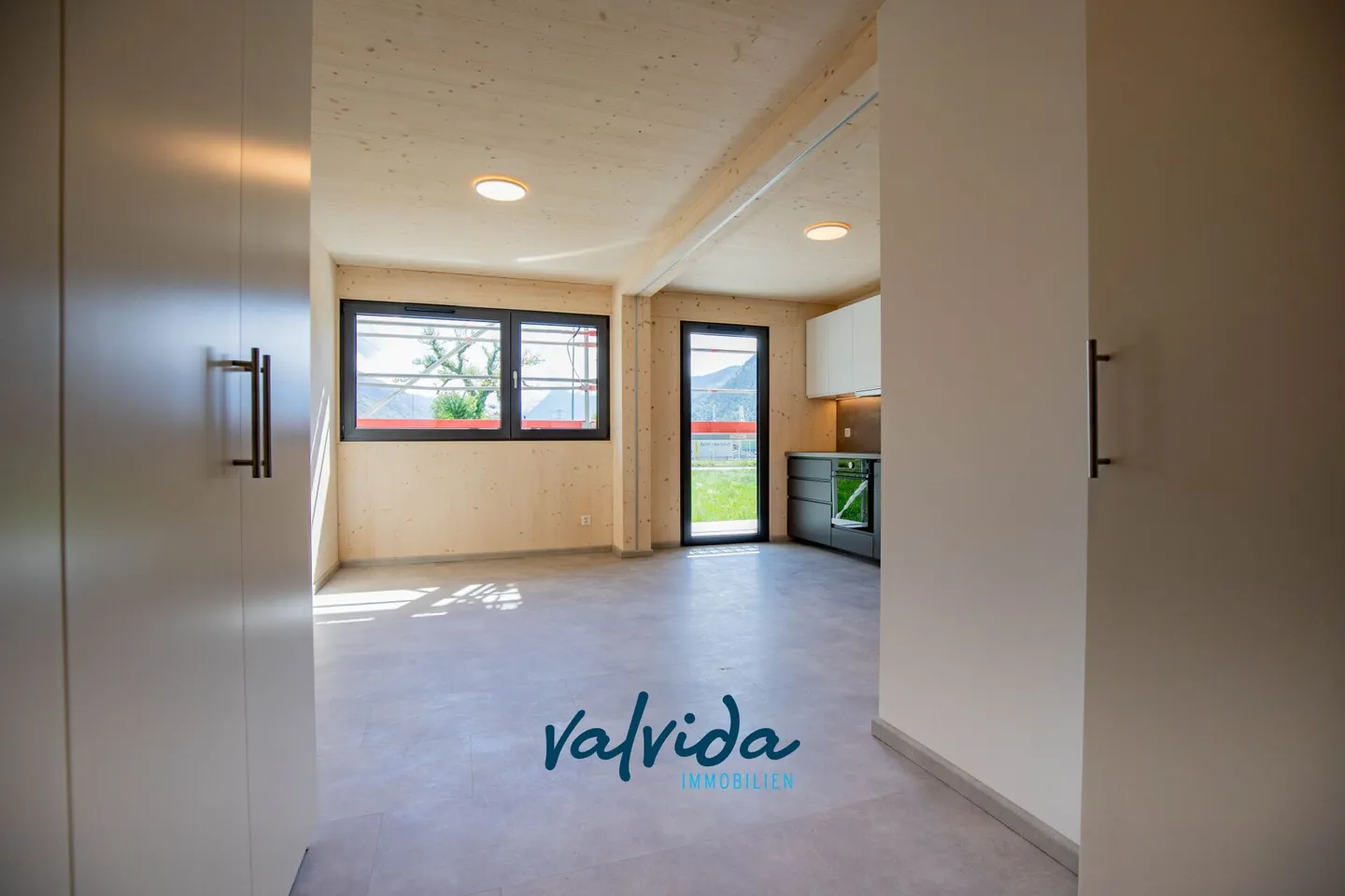 Studio moderno in affitto a Gampel - Foto 3 di 7