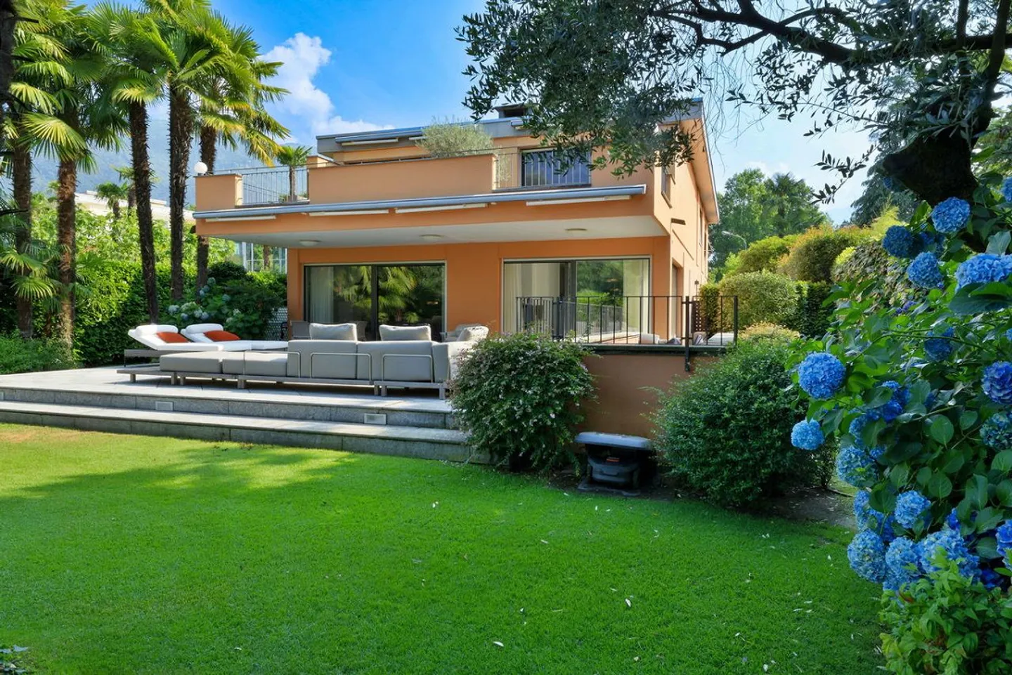 Luxusvilla mit Fitness-Oase - Foto 3 von 17