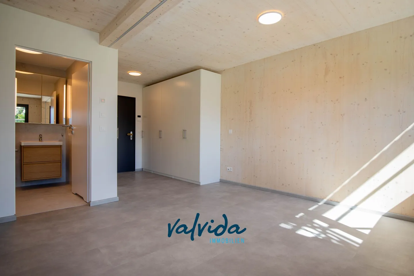 Studio moderno in affitto a Gampel - Foto 5 di 7