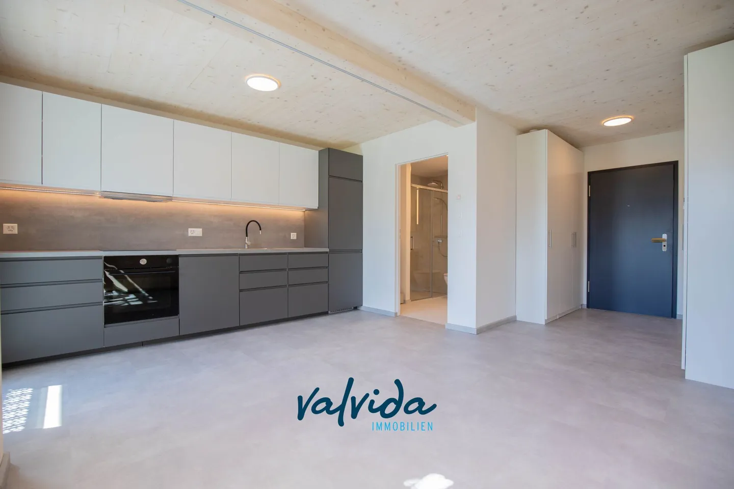 Studio moderno in affitto a Gampel - Foto 1 di 7