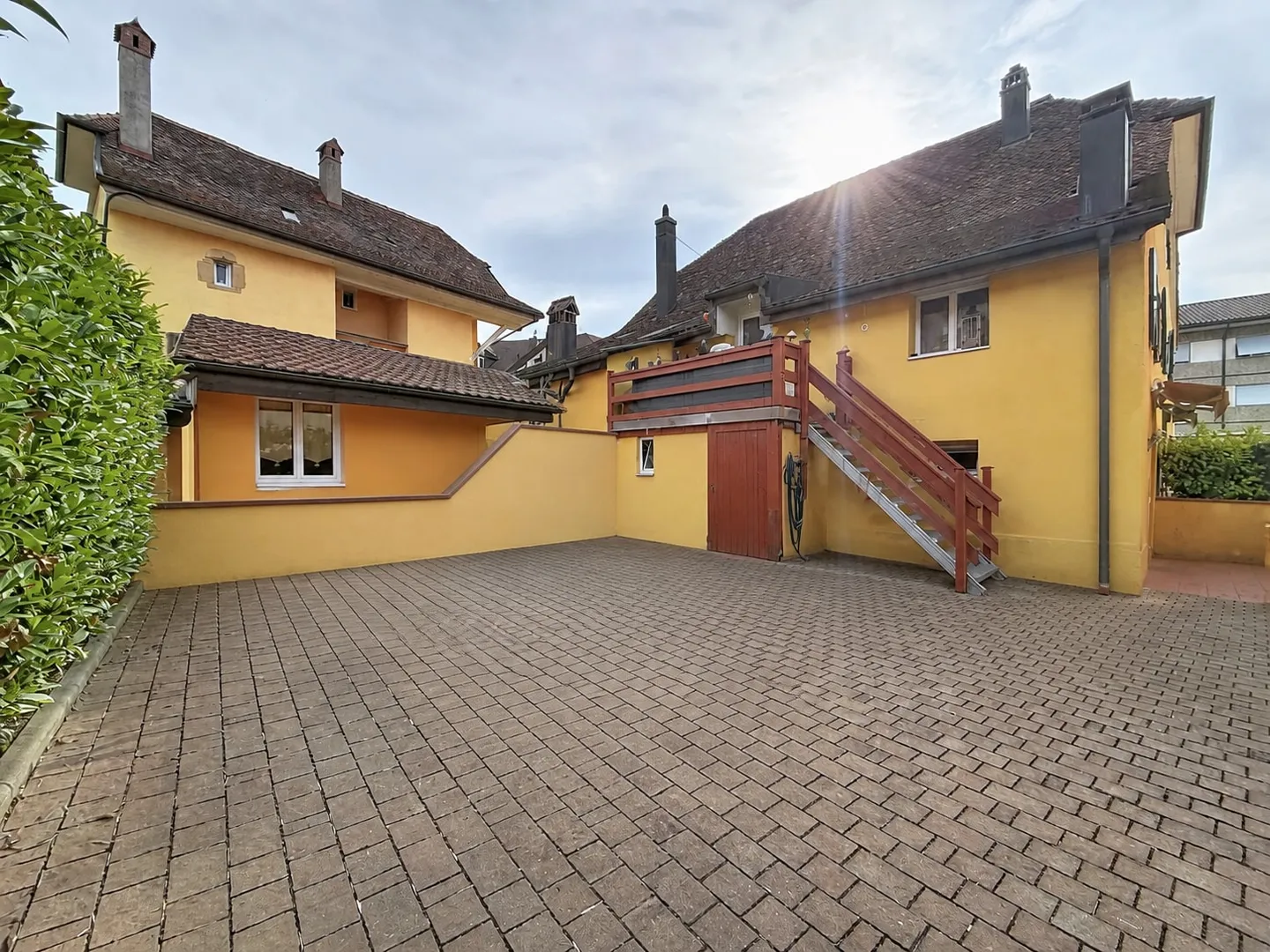 Außergewöhnliche Rendite mit Entwicklungspotenzial - Foto 2 von 6