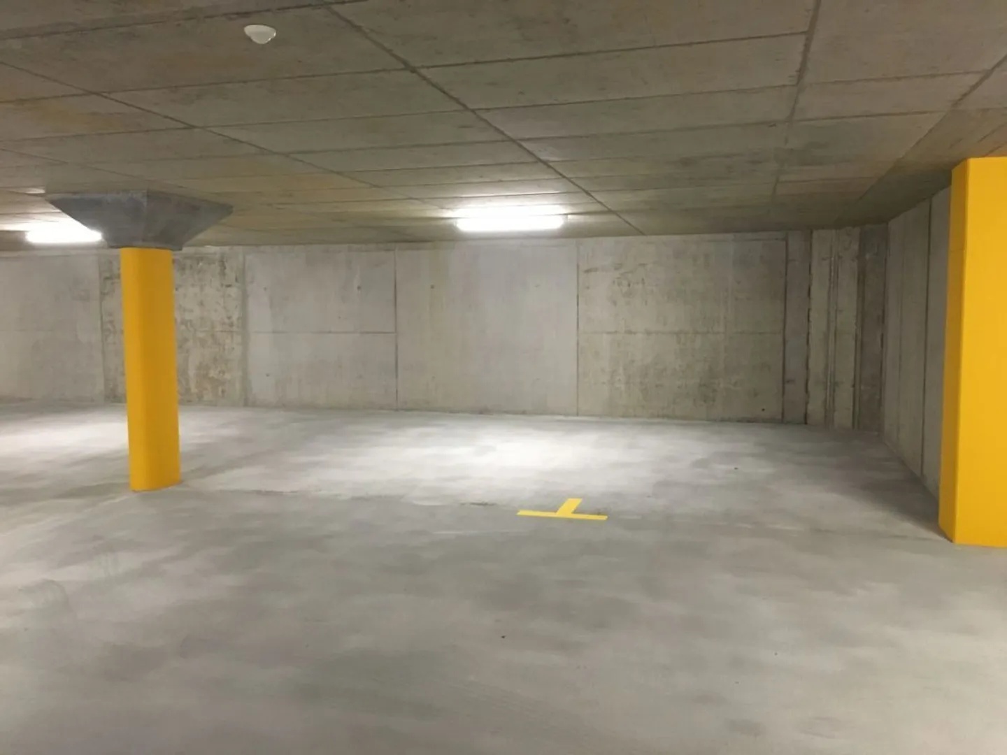 Extra wide parking space - Photo 2 of 4