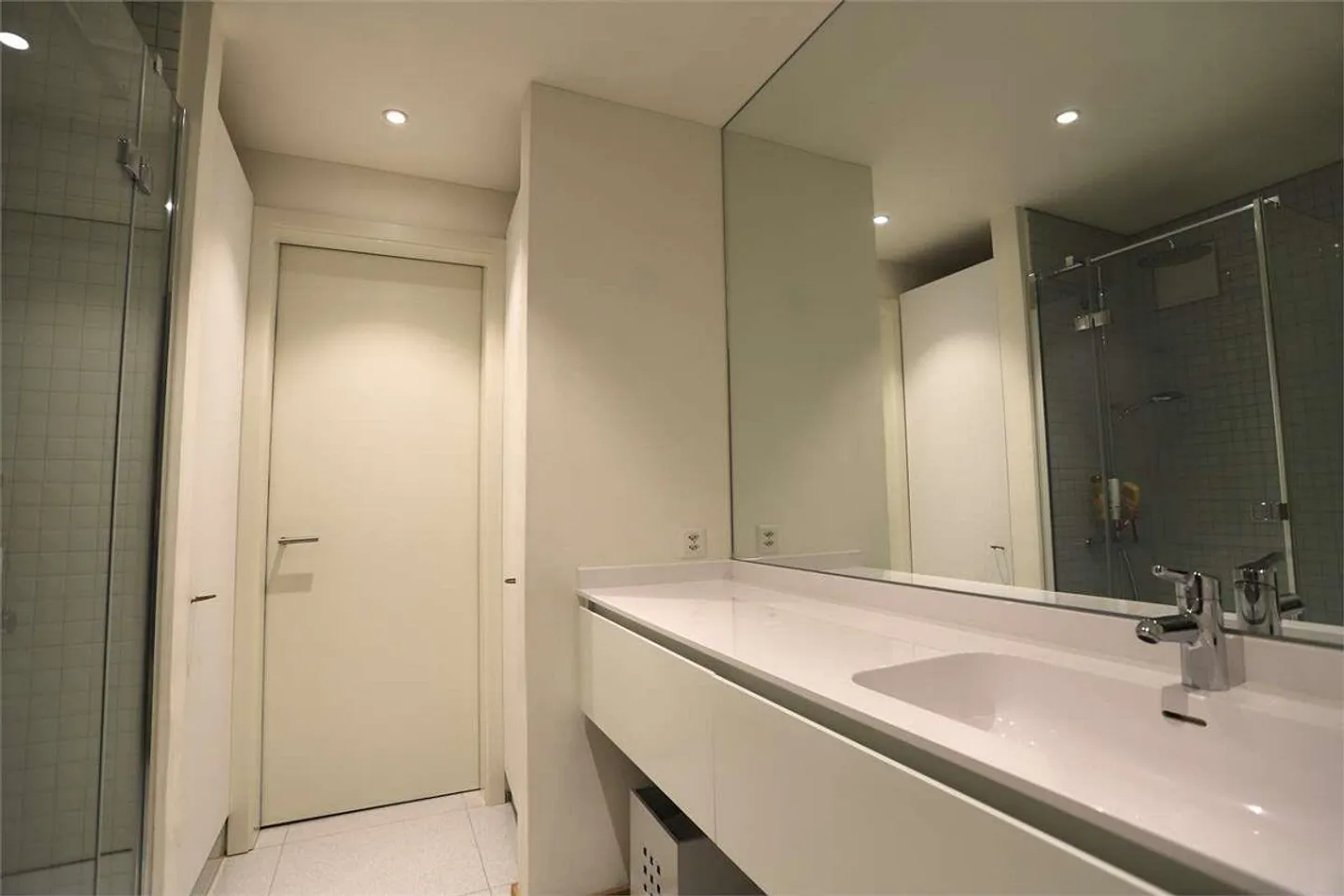 Renoviertes Kernhaus in Bissone - Foto 7 von 12