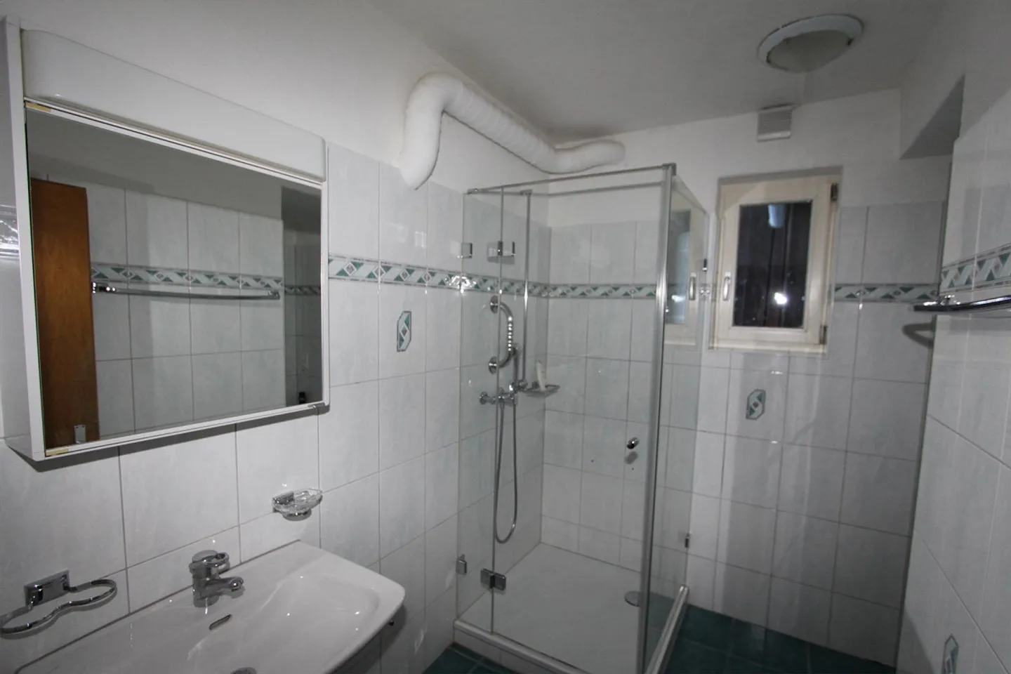 6 1/2-Room Family Apartment, Central in Tavanasa - Photo 5 of 16