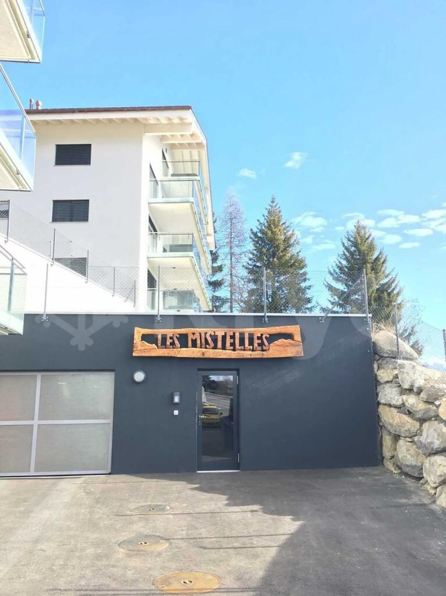 RANDOGNE - NICE STUDIO - Photo 2 of 9