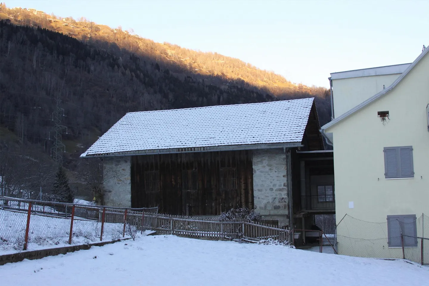 6 1/2-Room Family Apartment, Central in Tavanasa - Photo 15 of 16