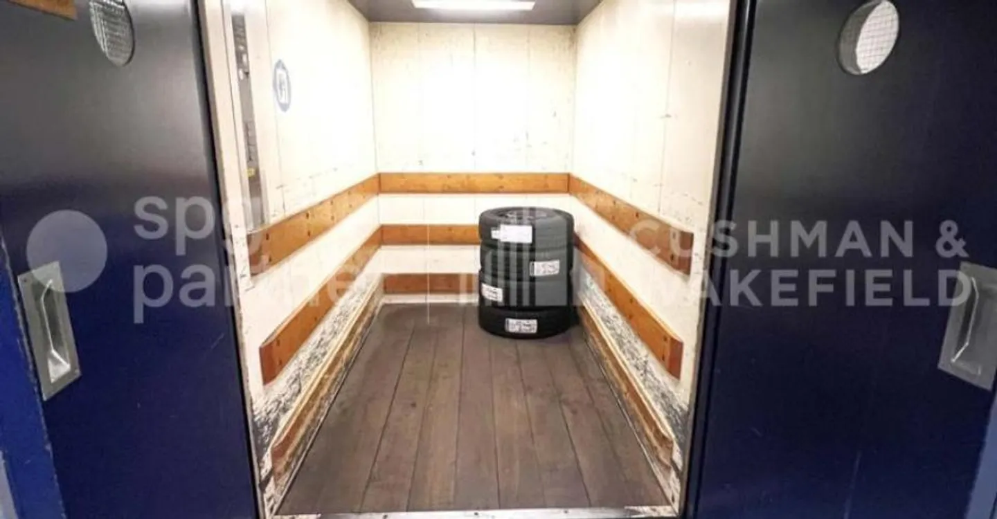 ST-CERGUE 297 - Uffici luminosi e funzionali disponibili per affitto o vendita - Foto 6 di 6