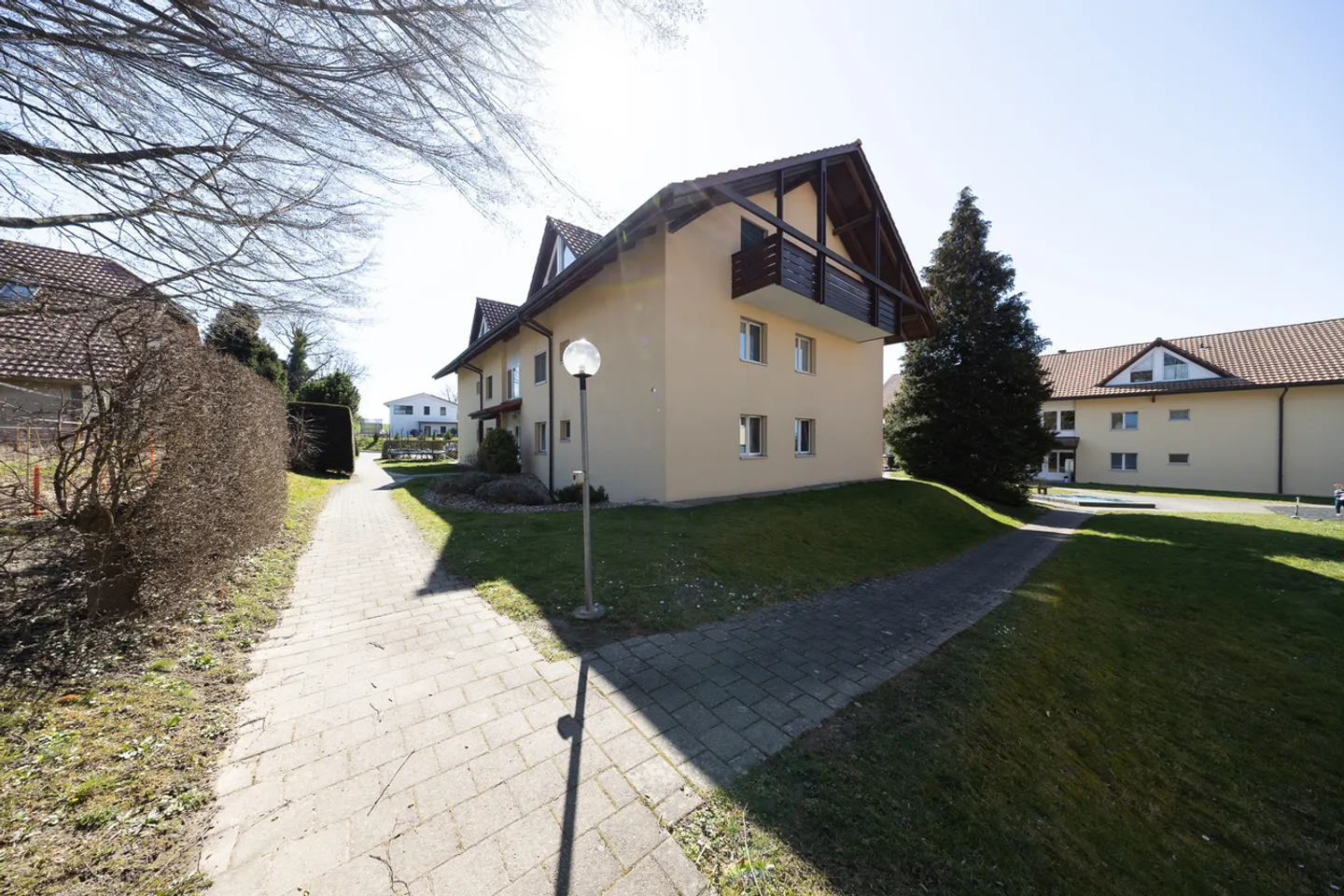 Family-friendly home in a sunny location - Photo 6 of 7