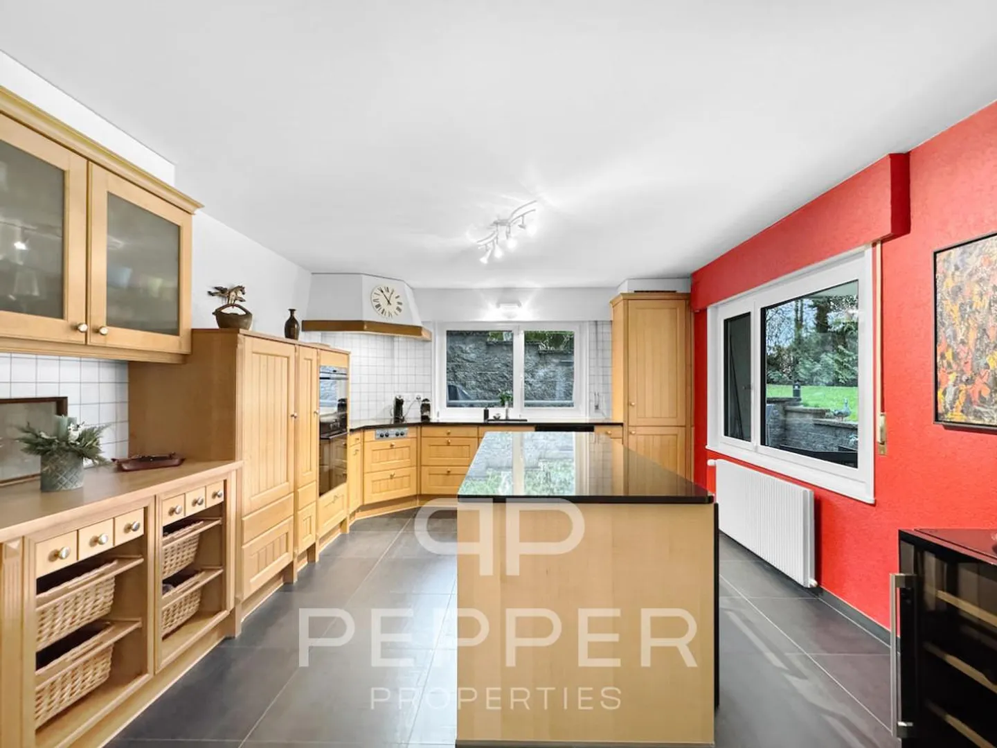 Renoviertes Einfamilienhaus bei Lausanne - Foto 11 von 13