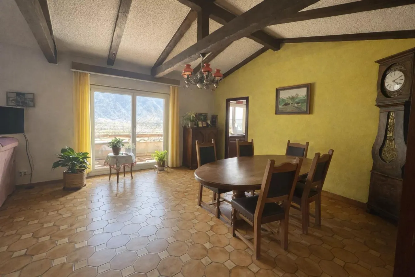 Maison Charmante avec Jardin - Photo 4 sur 13