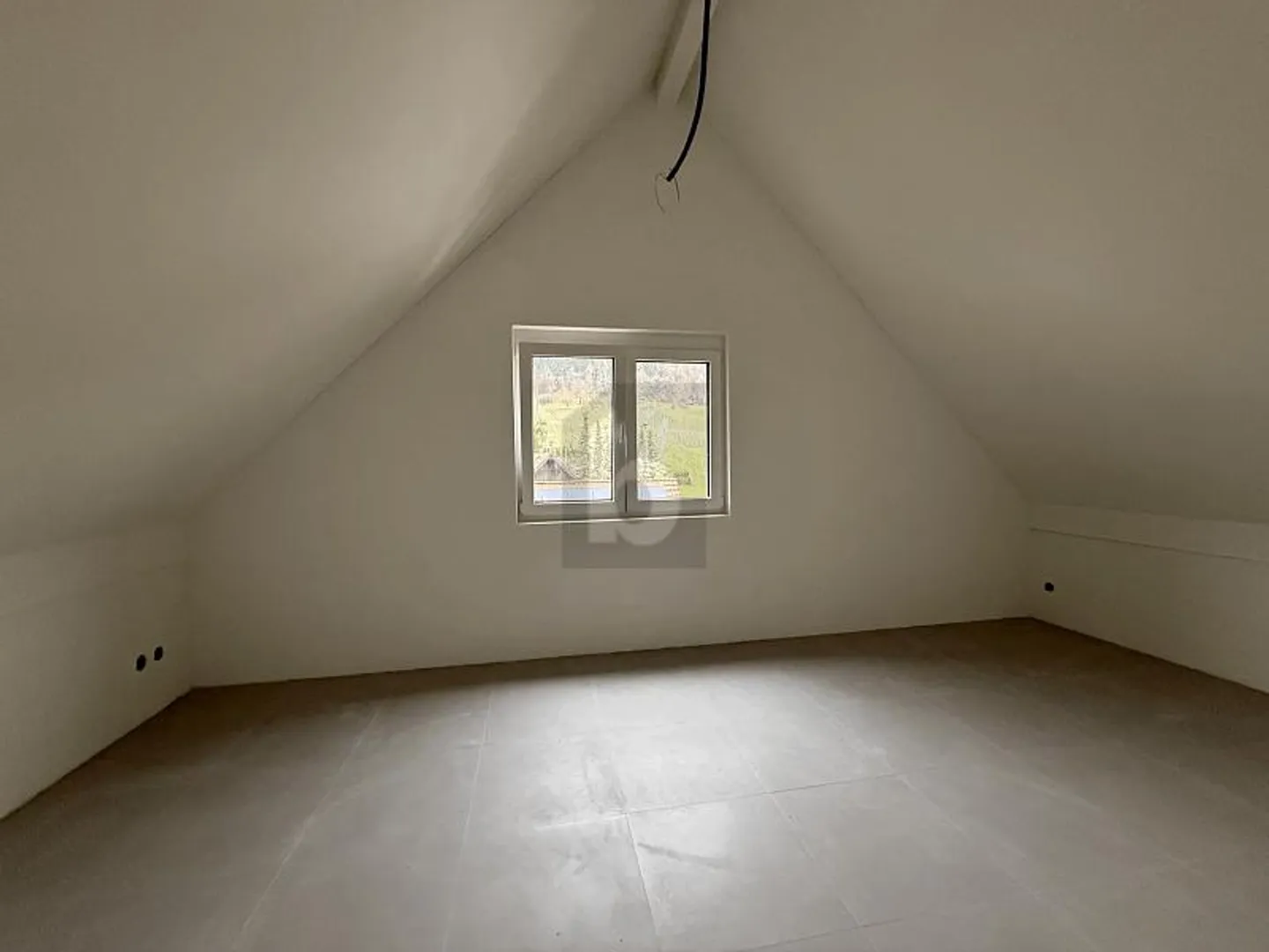 Penthouse moderno con terrazza - Foto 3 di 6