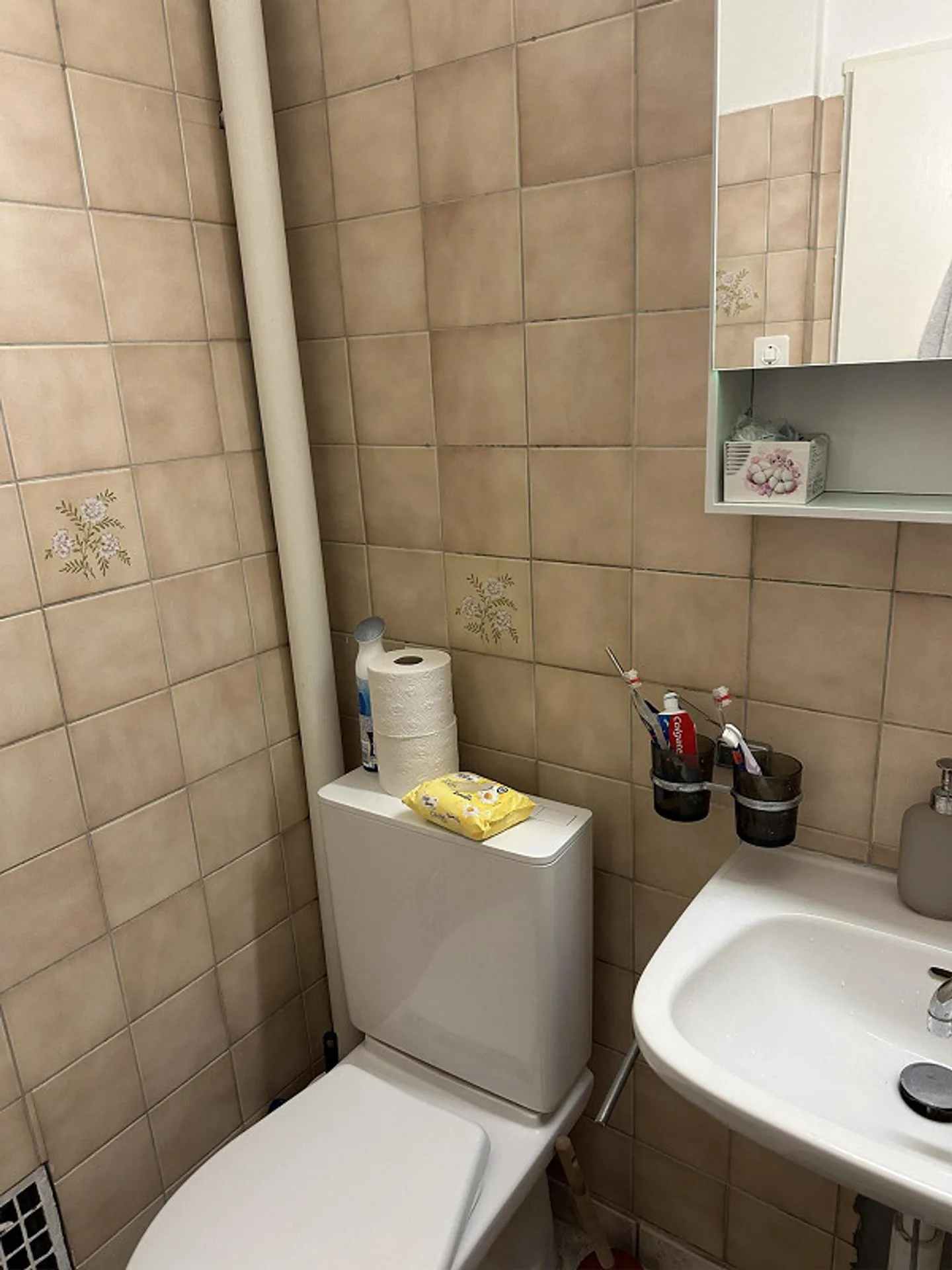 Limited until 31.03.2027 / 3.0 Room Apartment in Bachenbülach - Photo 7 of 8