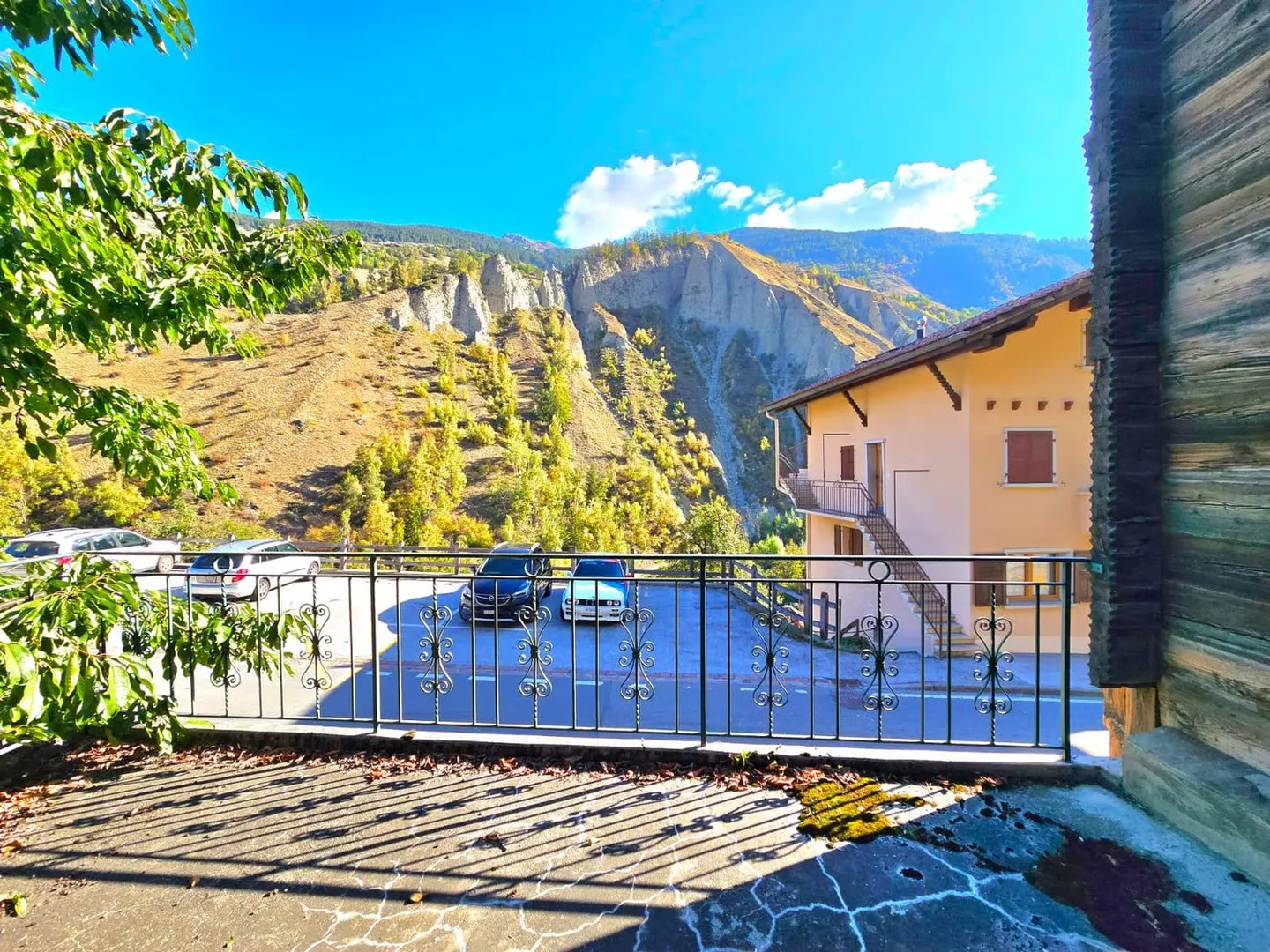 Appartamento duplex da ristrutturare con terrazza e annessi a La Luette nel cuore del Val d'Hérens - Foto 15 di 20