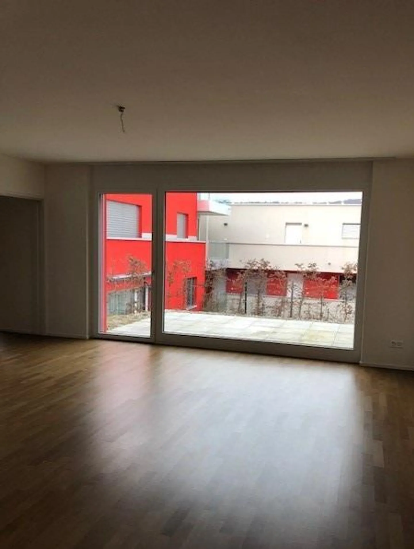 Spacious apartment with terrace sought? - Photo 5 of 7