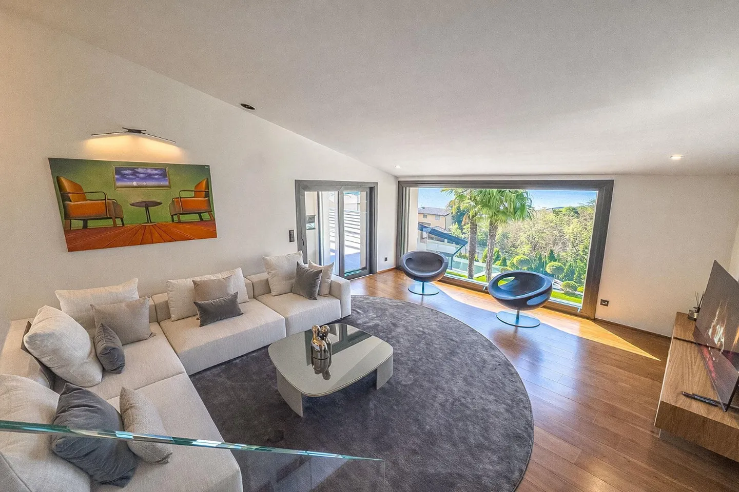 Splendide villa de luxe avec vue sur le lac, piscine et quai privé - Photo 2 sur 26