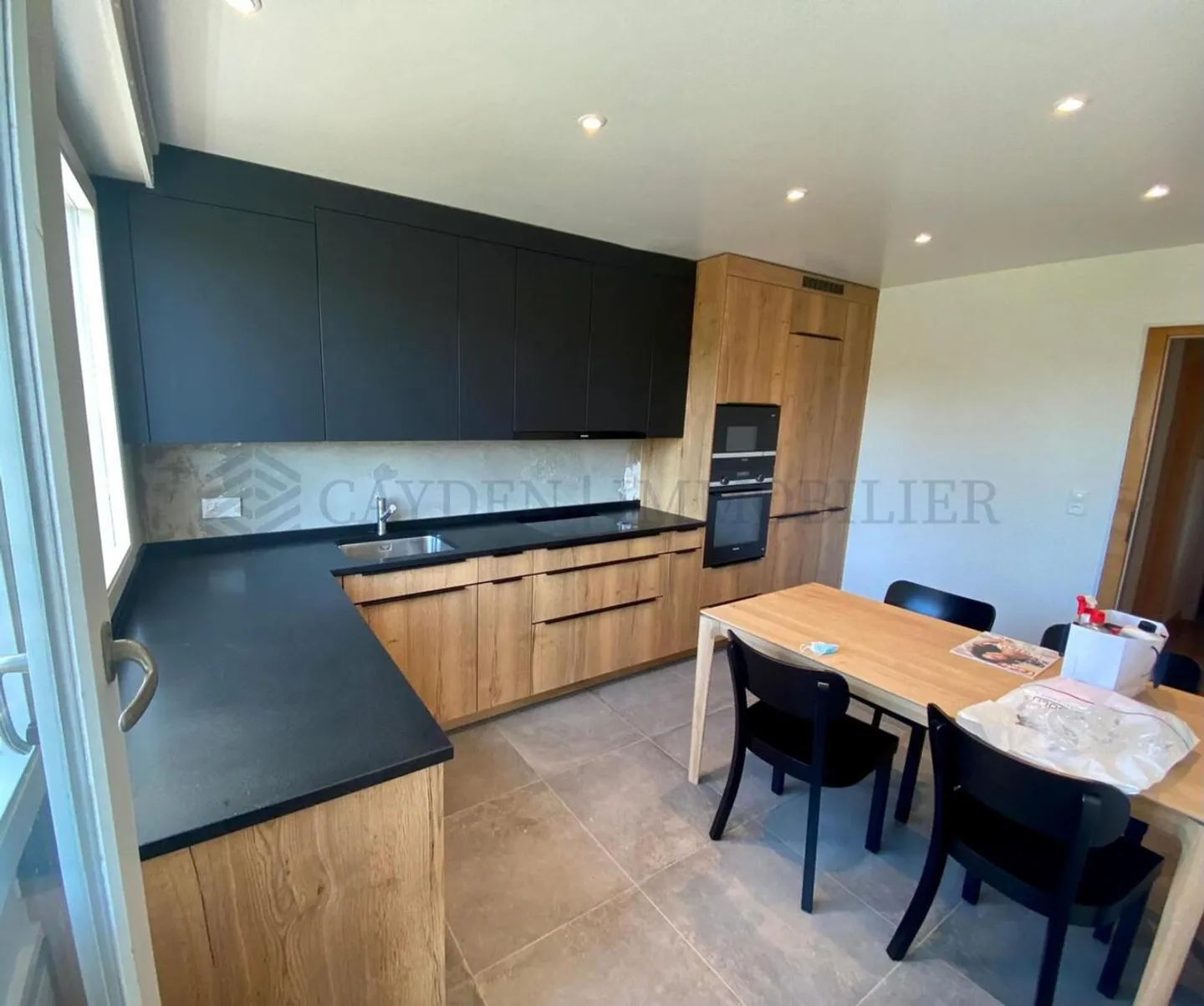 Vantaggio CASATAX!!! Bellissimo appartamento ristrutturato di 3,5 stanze - Foto 4 di 9