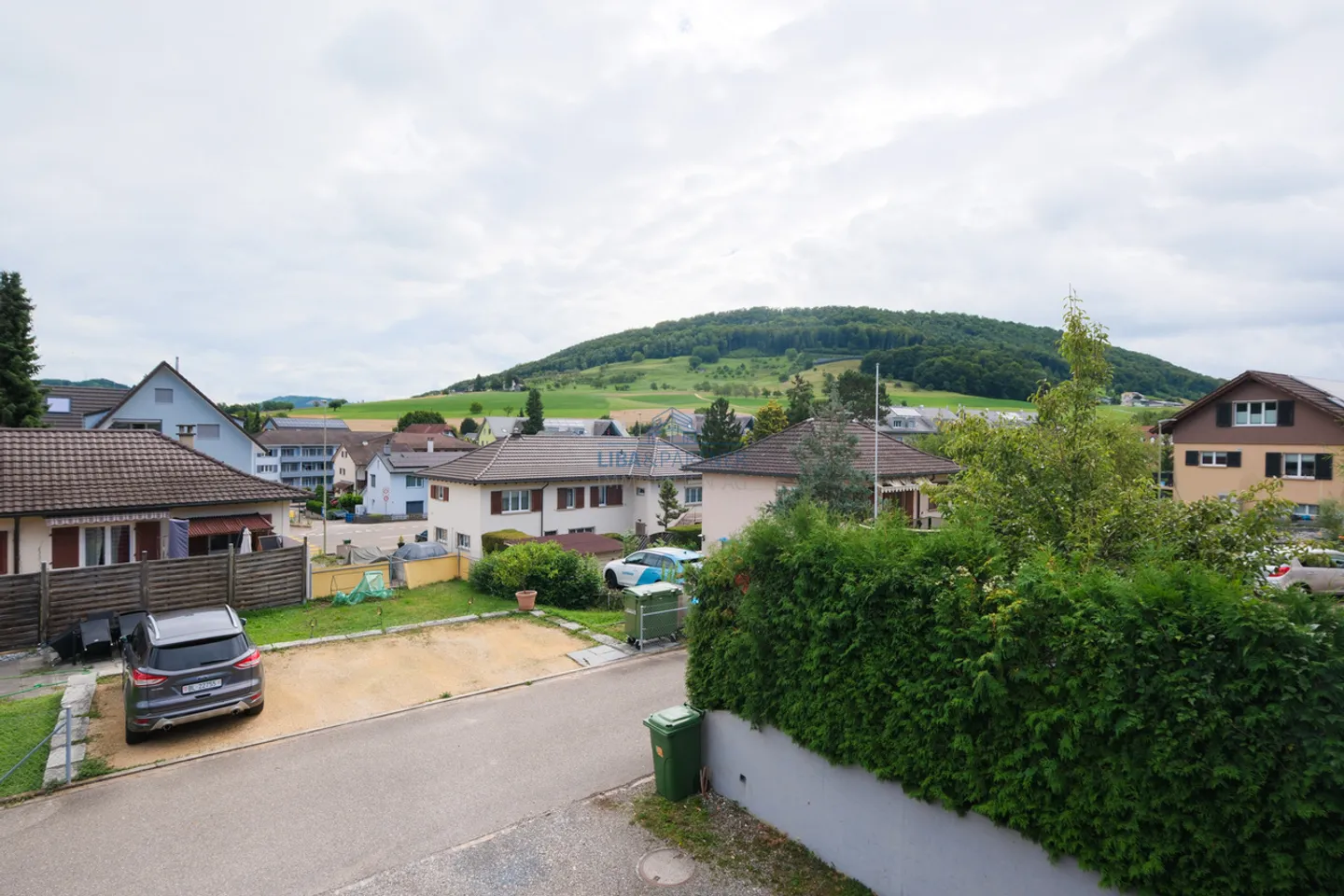 Incantevole casa unifamiliare con vista a Thürnen - Foto 4 di 20