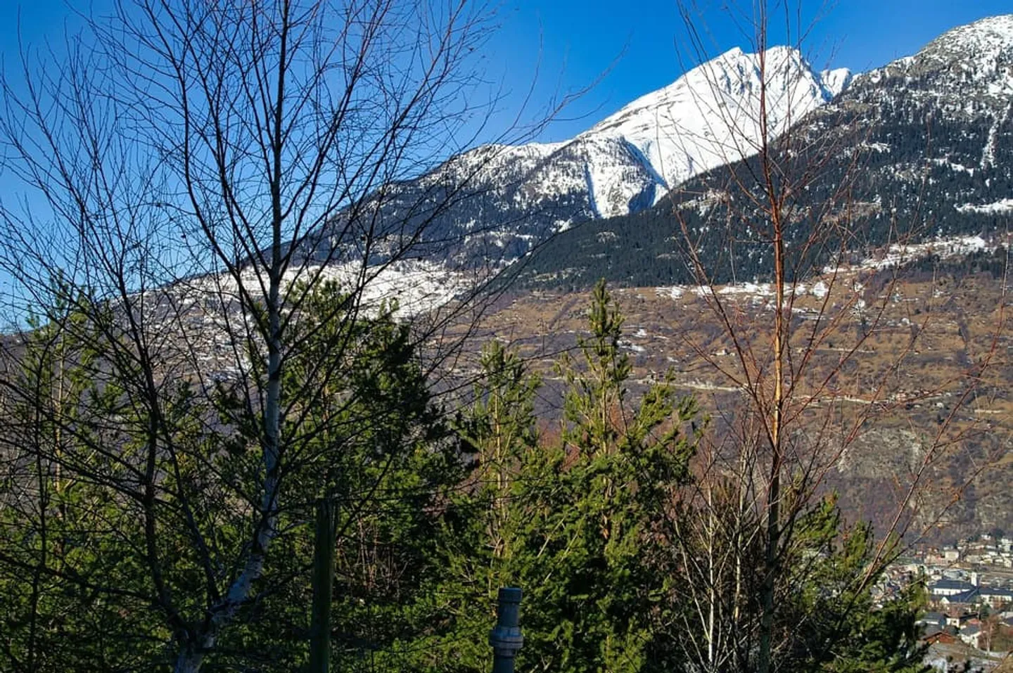 Fantastic building land in a quiet and unobstructed location - Photo 3 of 11