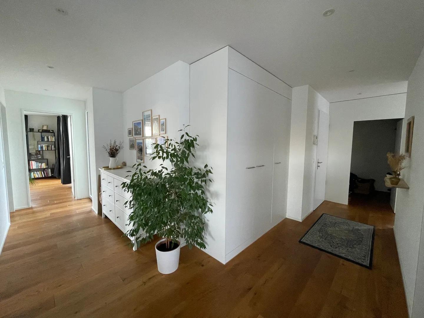 APPARTAMENTO ATTICO 3½ STANZE A KRIENS (LU), ARREDATO, TEMPORANEO - Foto 2 di 10
