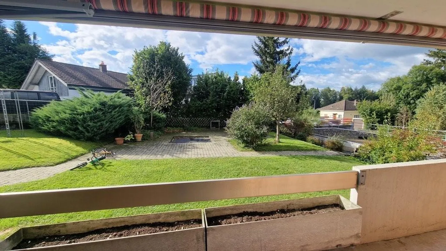 Appartamento 3.5 stanze ristrutturato e attraente in affitto a Bützberg - Foto 11 di 11
