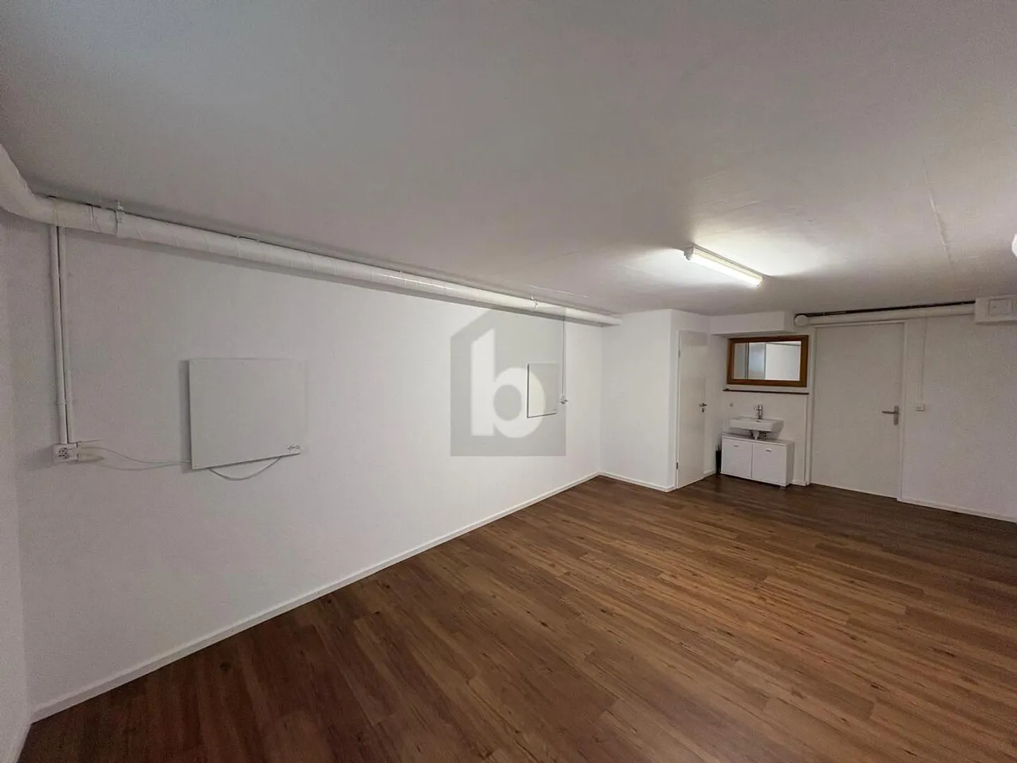 «LUXURIÖSER ALLZWECKRAUM» - Foto 1 von 5